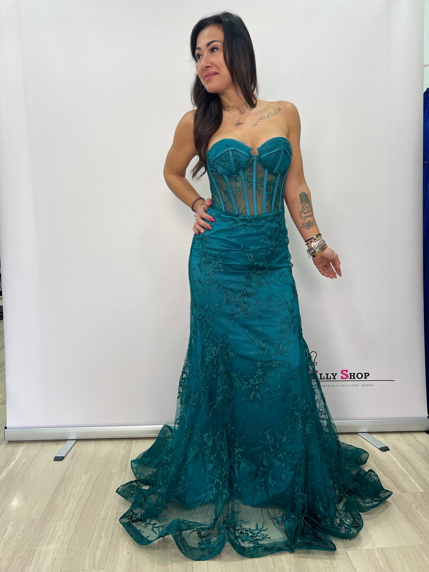 Abito lungo sirena con corsetto elegante