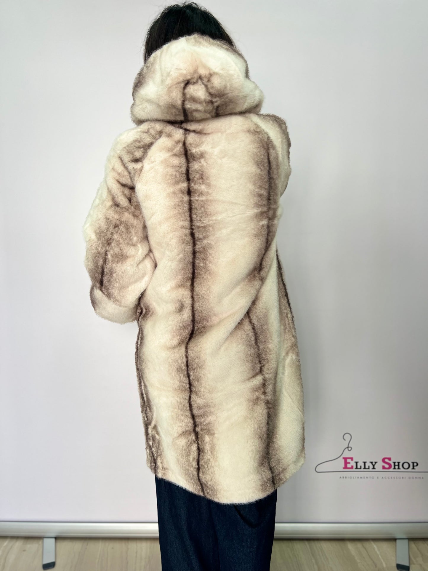 Pelliccia lunga donna con cappuccio in ecopelliccia visone – taglia unica beige o marrone fino alla 46