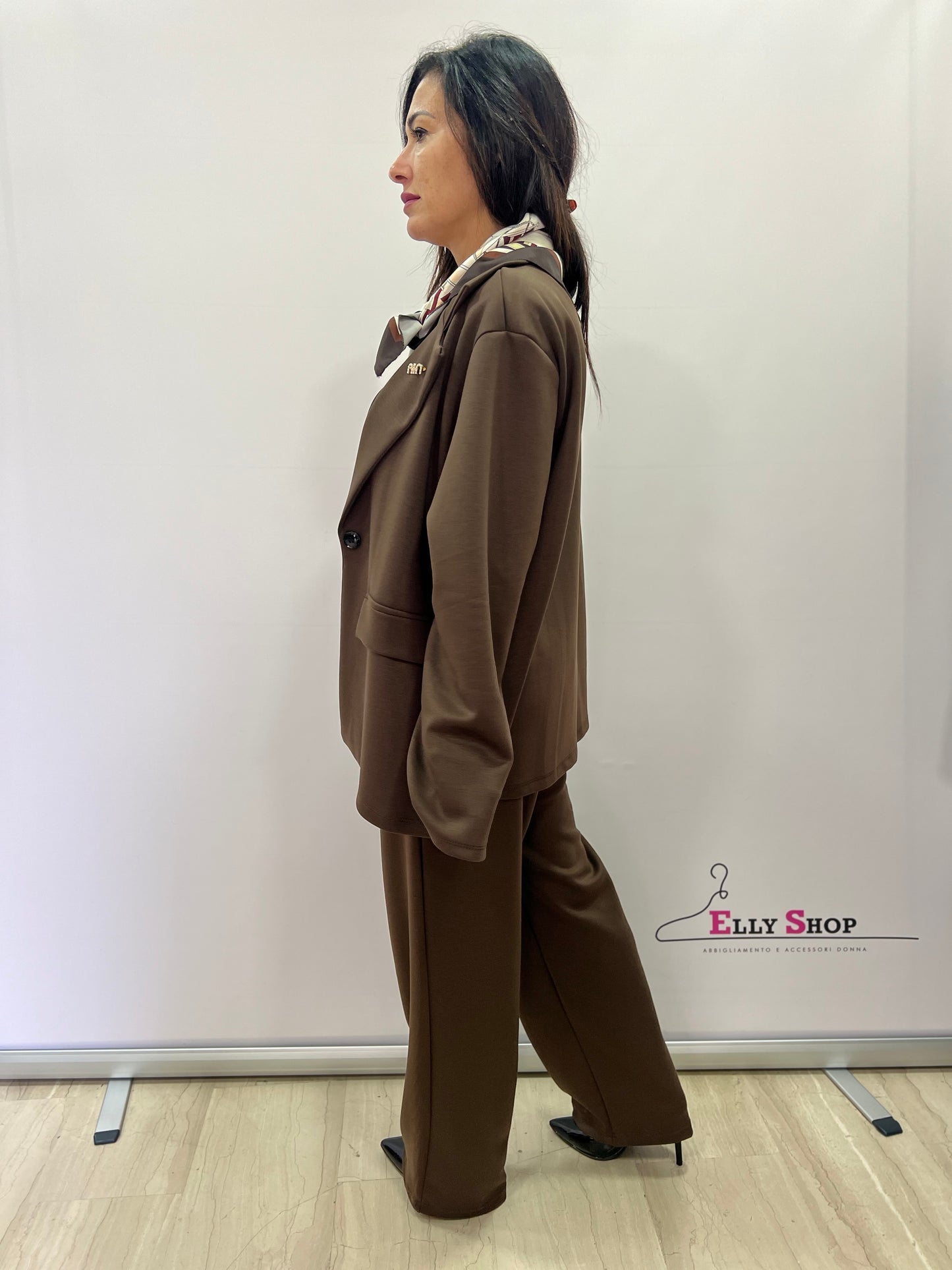 Completo Tailleur donna elegante sportivo