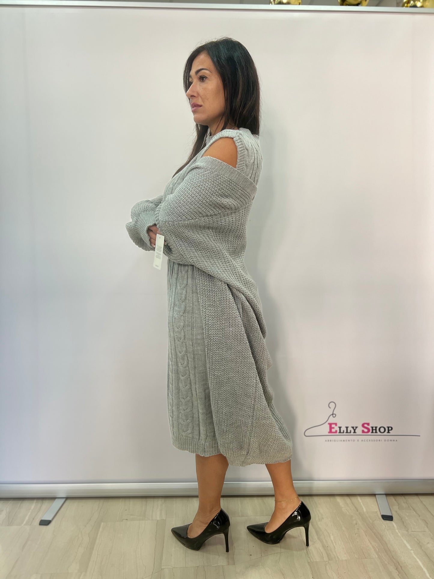 Coordinato abito maglia e cardigan donna
