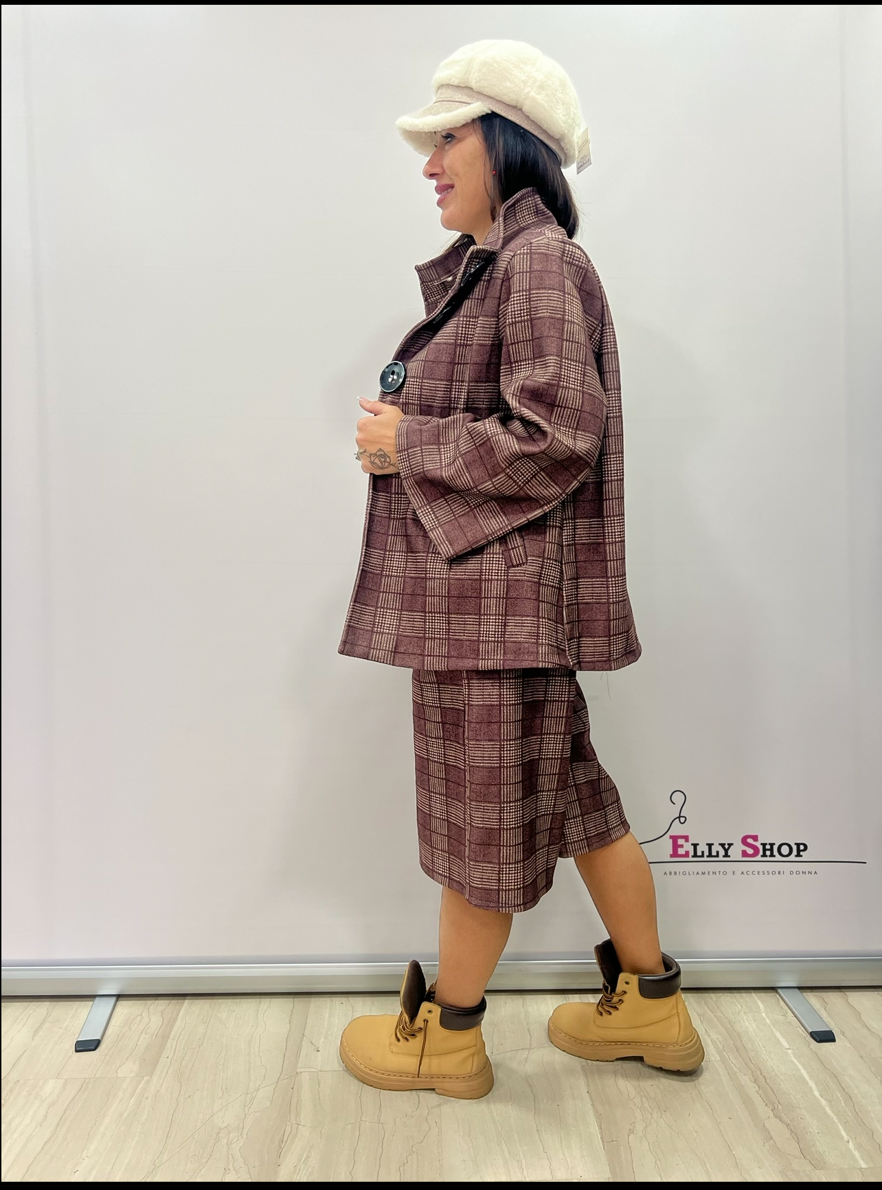 Completo donna a quadri giacca e bermuda