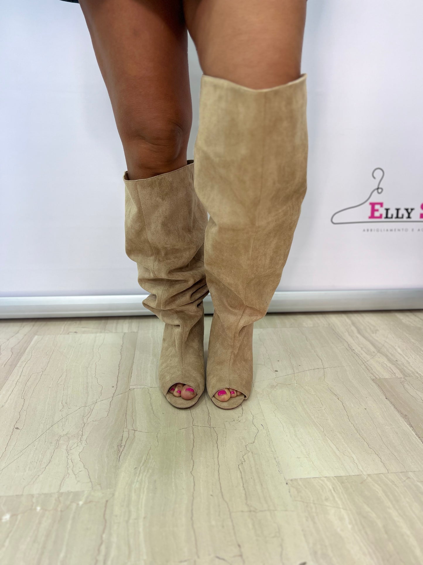 Stivali Donna Beige al Ginocchio con Tacco