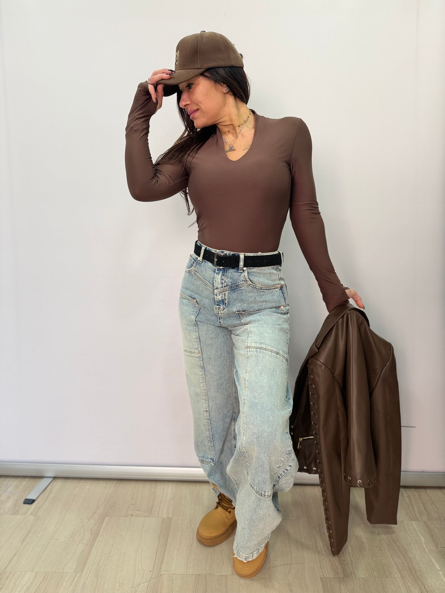 Jeans cargo donna a gamba ampia denim chiaro