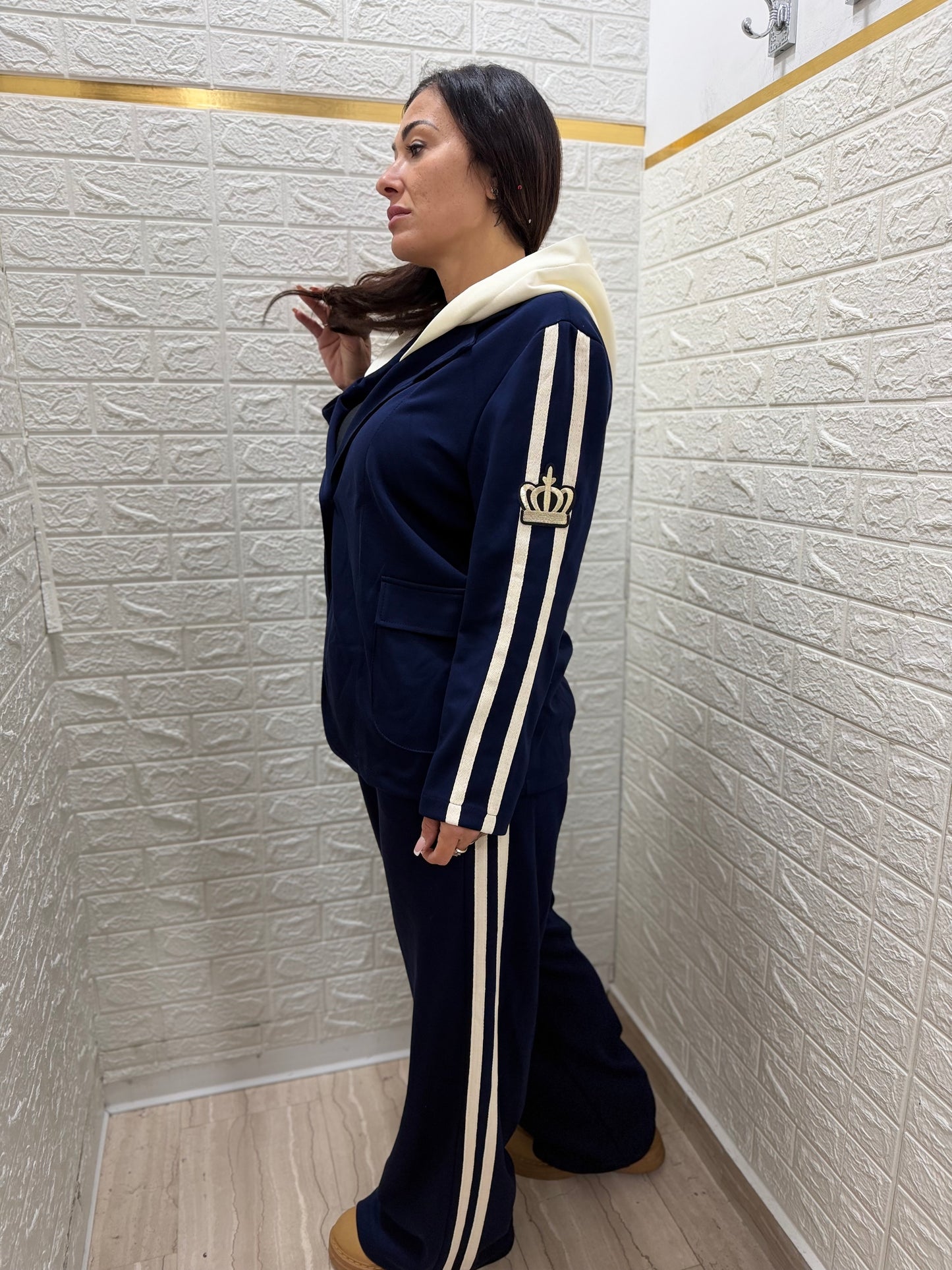 Completo tailleur queen vari colori