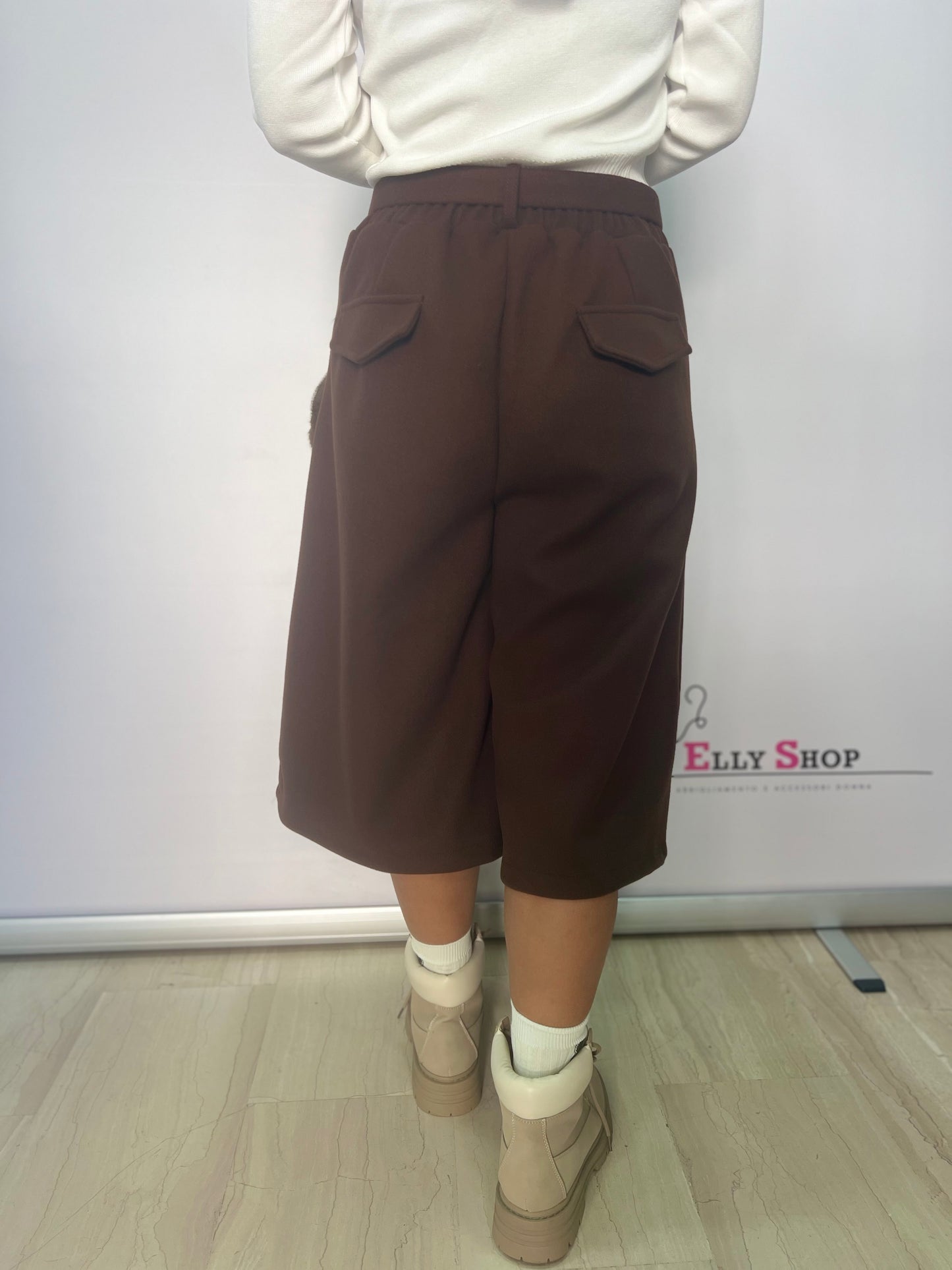 Bermuda donna con cintura elegante