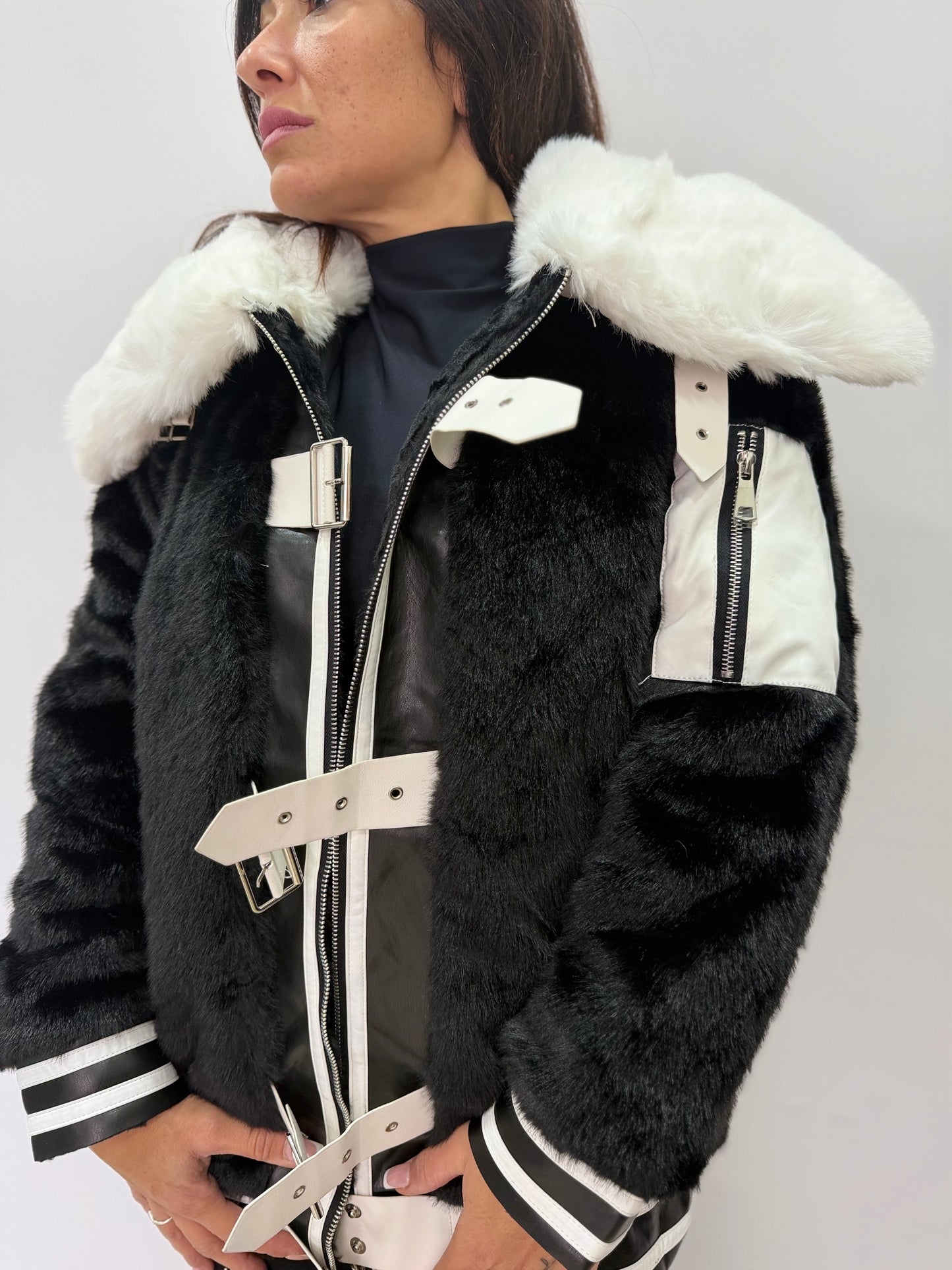 Giacca pelliccia ecologica donna cinturini