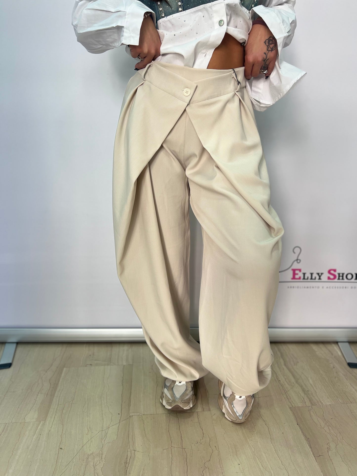 Pantalone donna ampio con piega incrociata