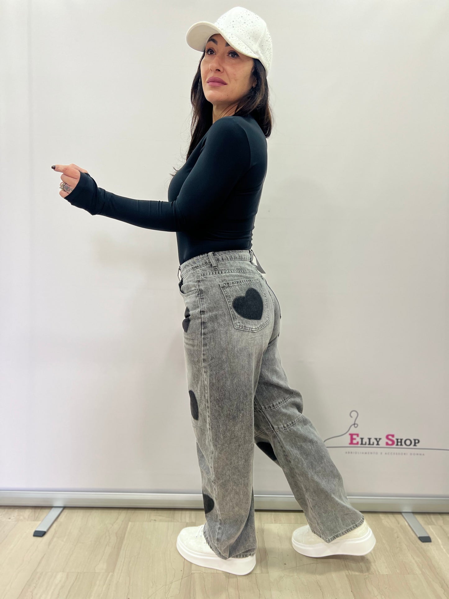 Jeans donna con cuori a vita alta