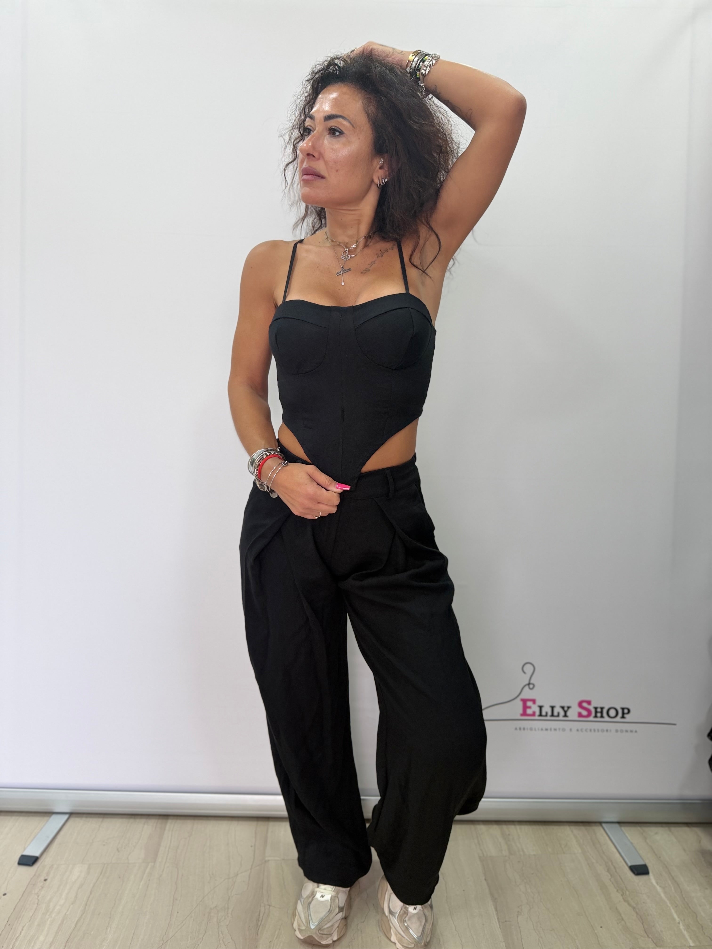 Completo donna corsetto e pantalone palazzo