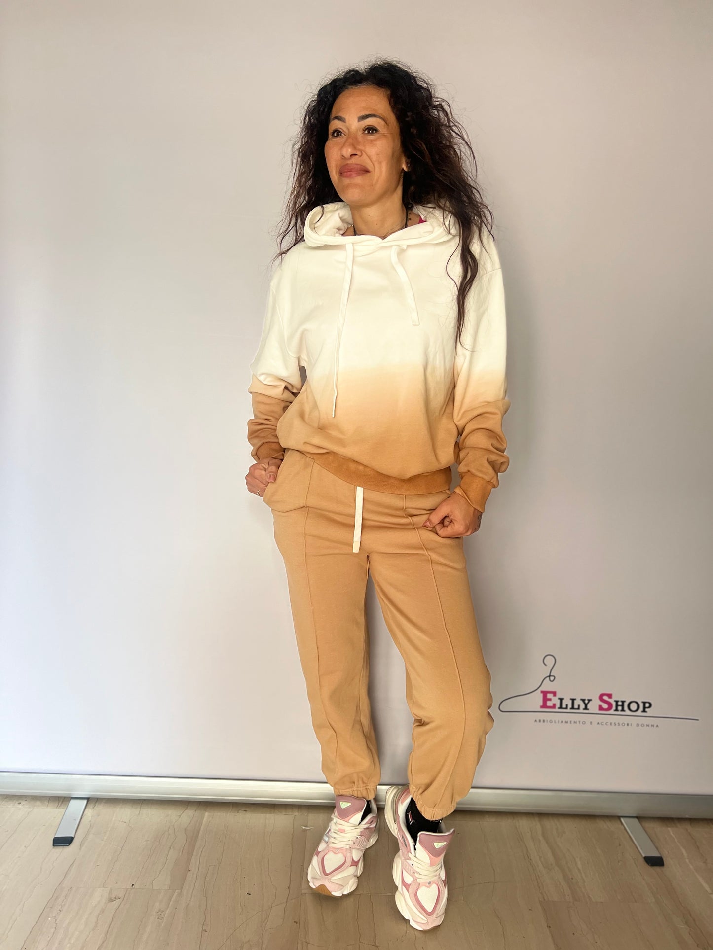 Completo tuta donna degradé con cappuccio