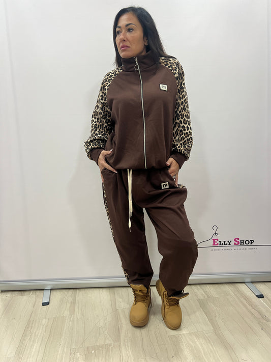 Tuta curvy donna con dettagli animalier