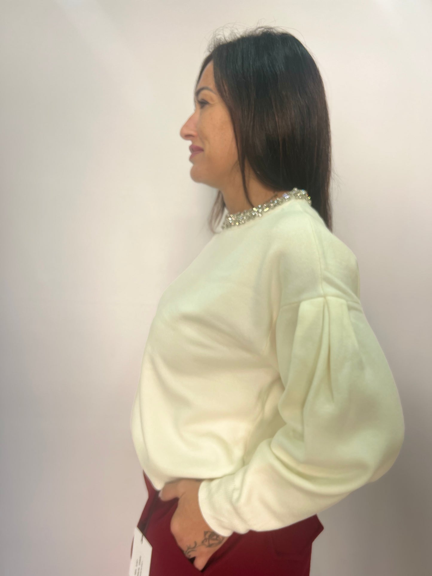 Maglia donna collo gioiello elegante