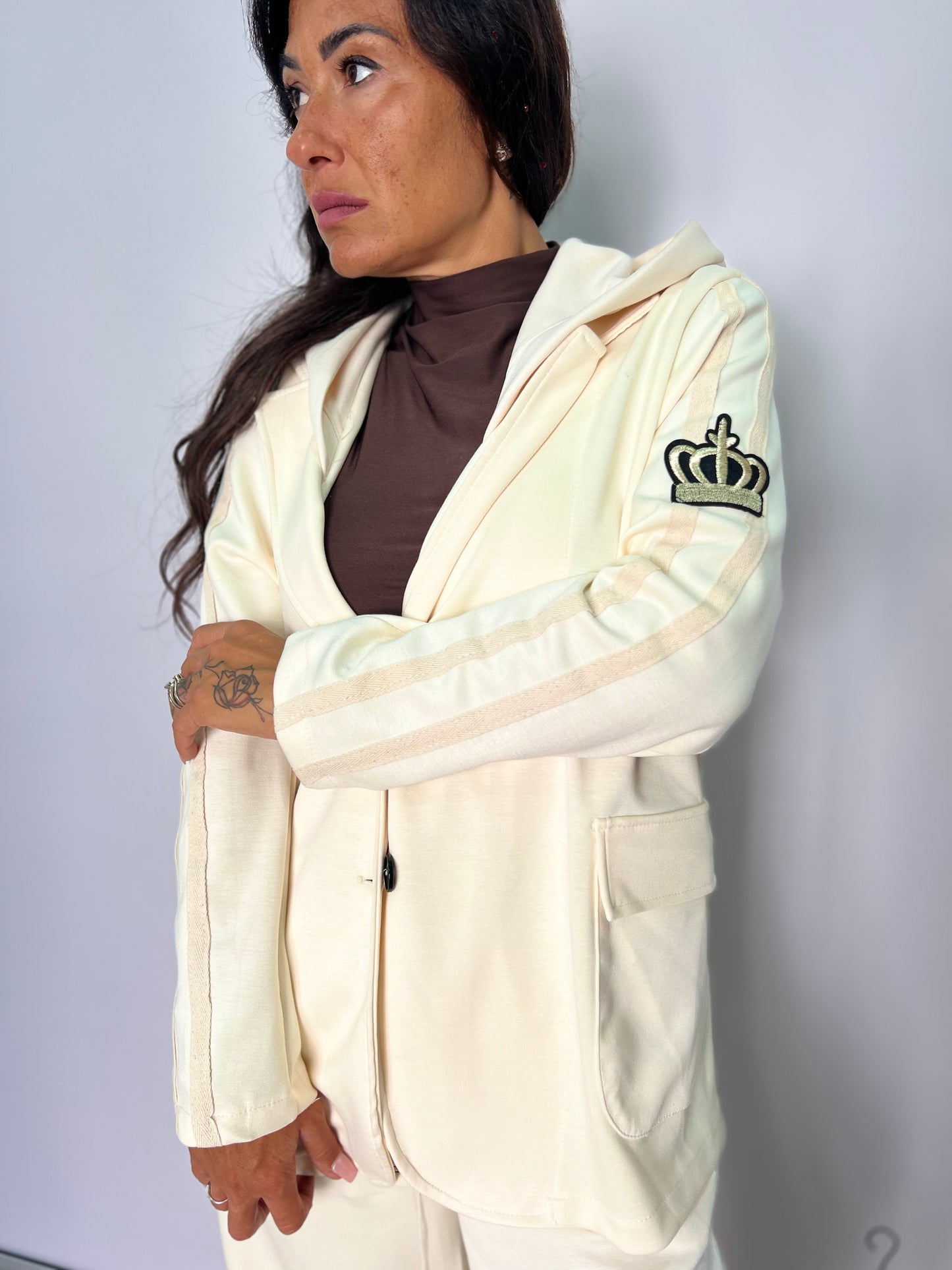 Completo tailleur queen vari colori