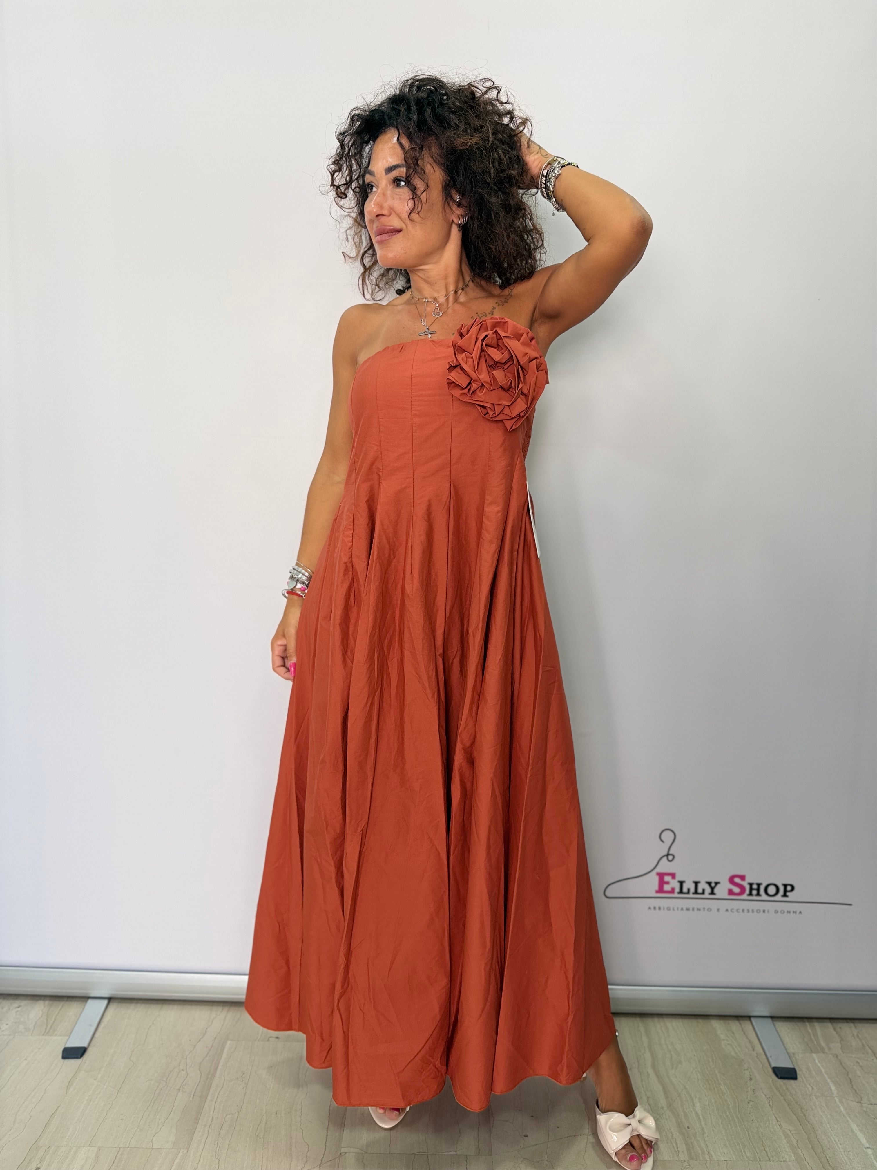 Abito Lungo Curvy con Fiore Elegante Donna