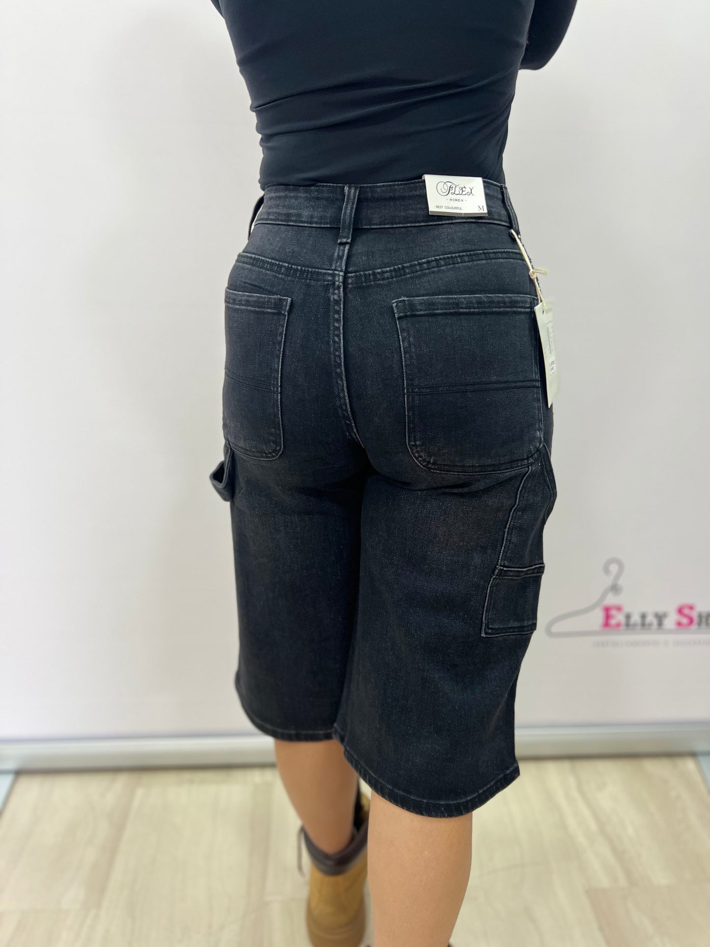 Bermuda donna nero con strass glamour