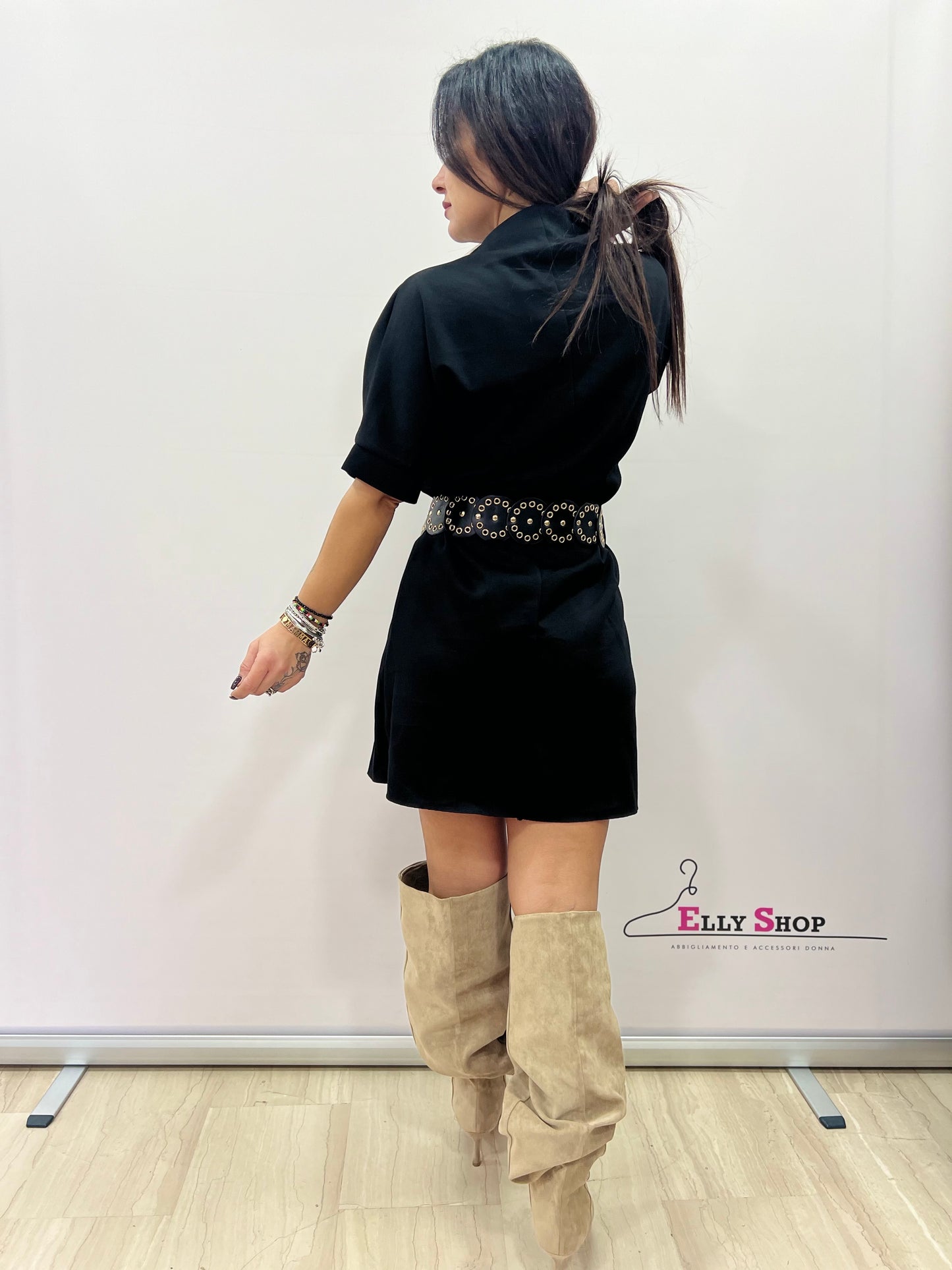 Abito corto donna con cintura decorativa