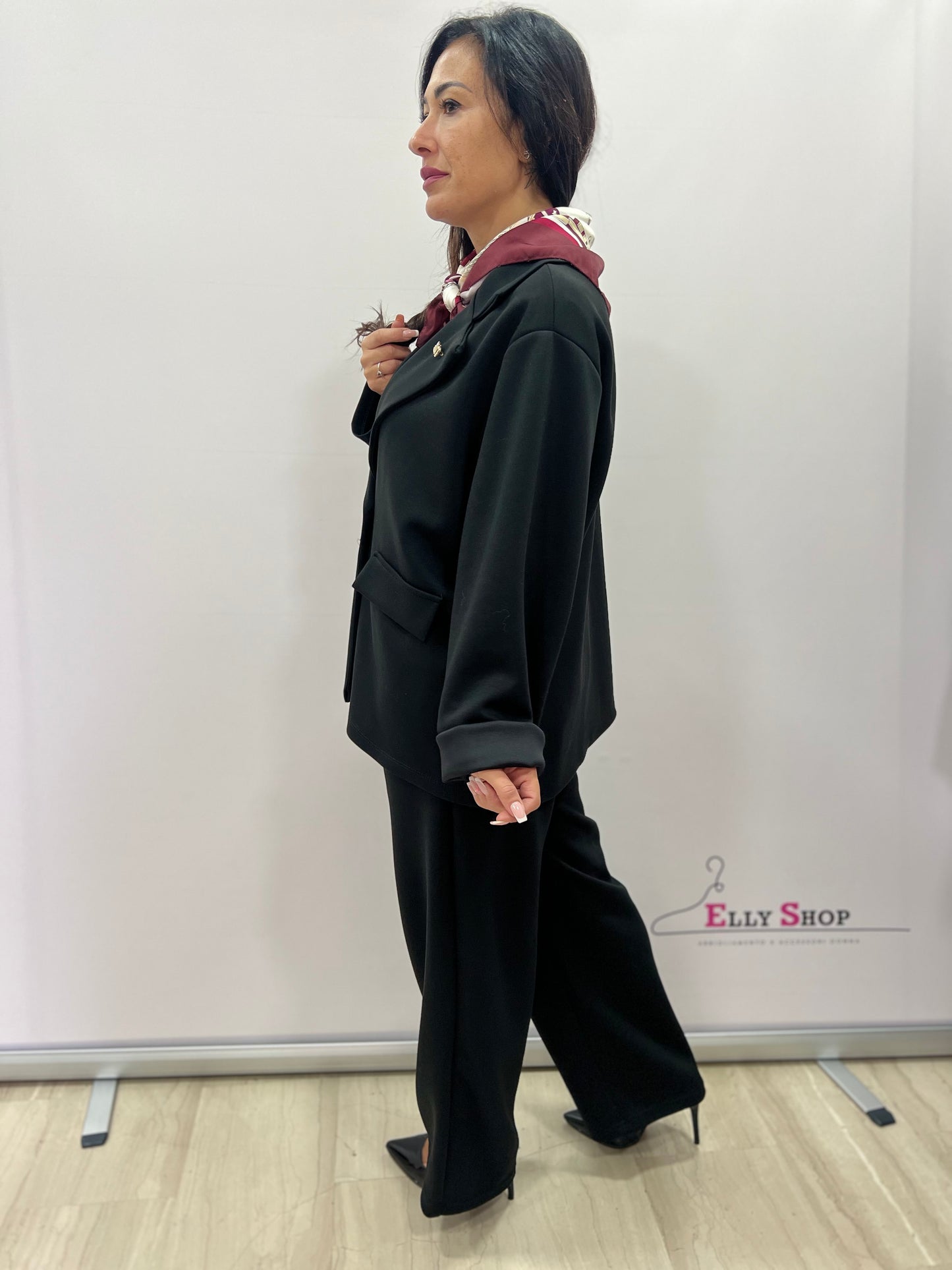 Completo Tailleur donna elegante sportivo