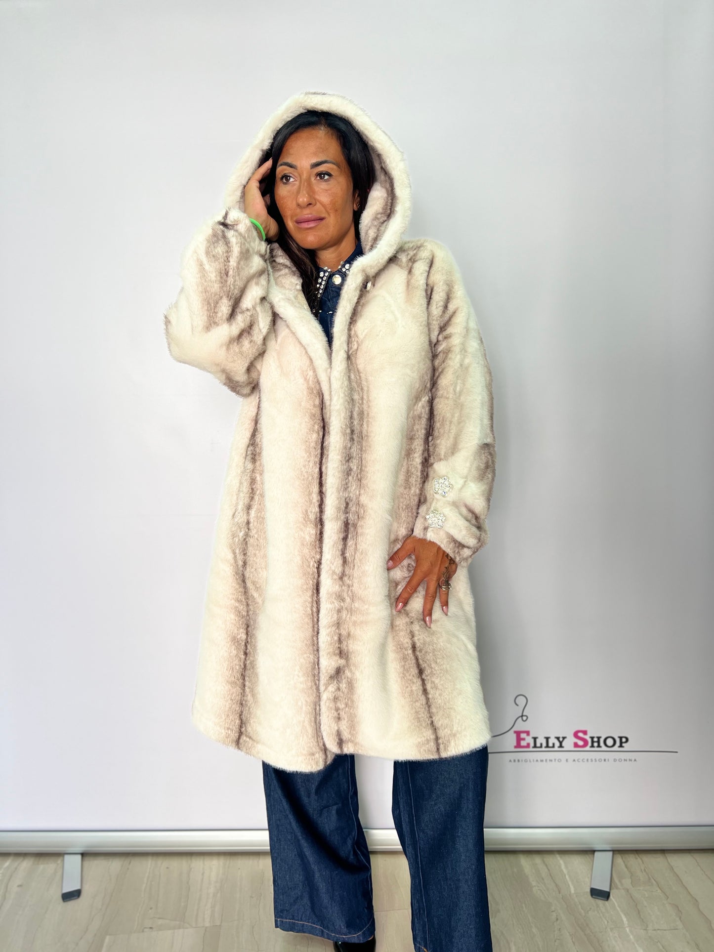 Pelliccia lunga donna con cappuccio in ecopelliccia visone – taglia unica beige o marrone fino alla 46