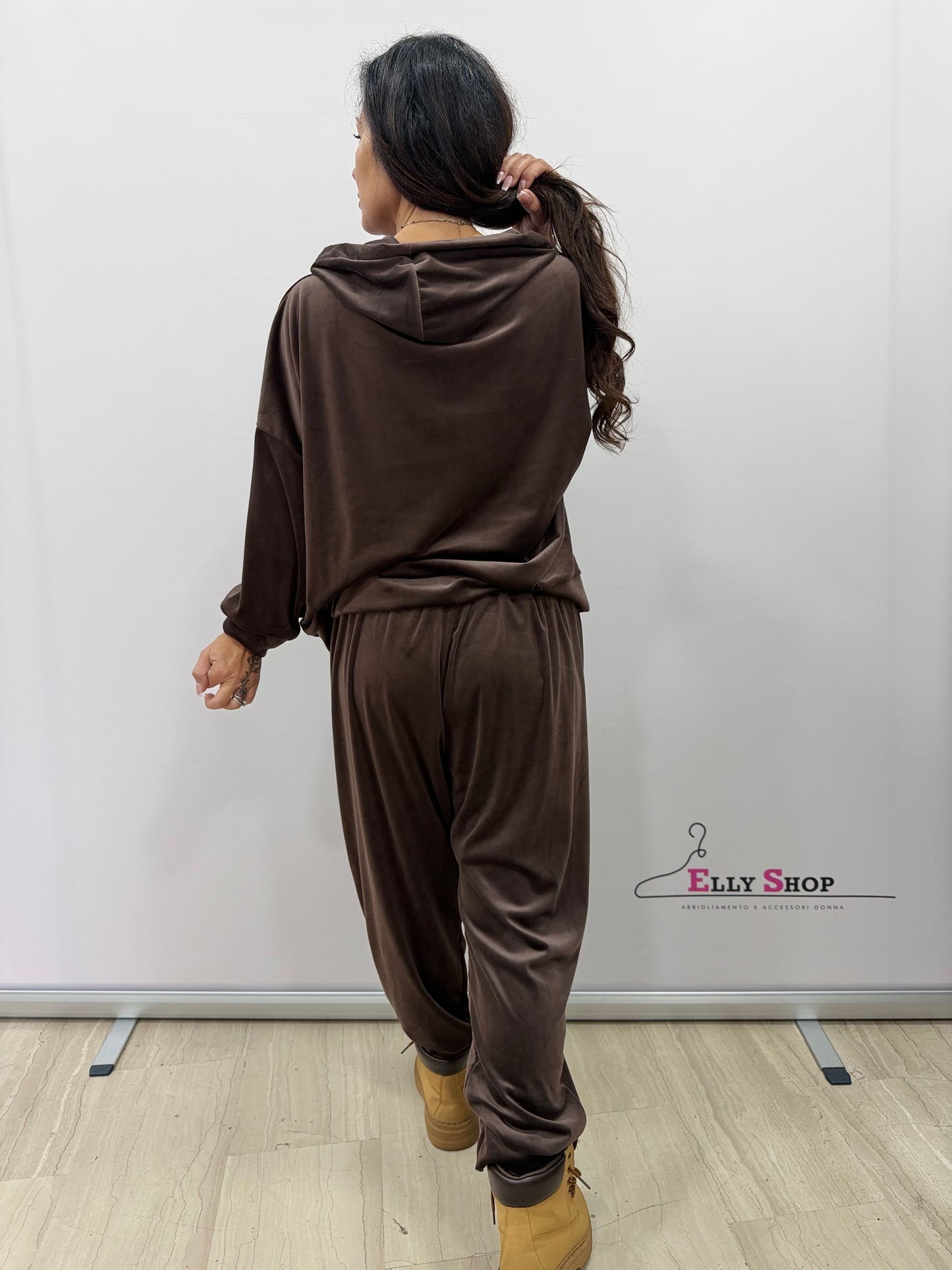 Completo donna curvy elasticizzato