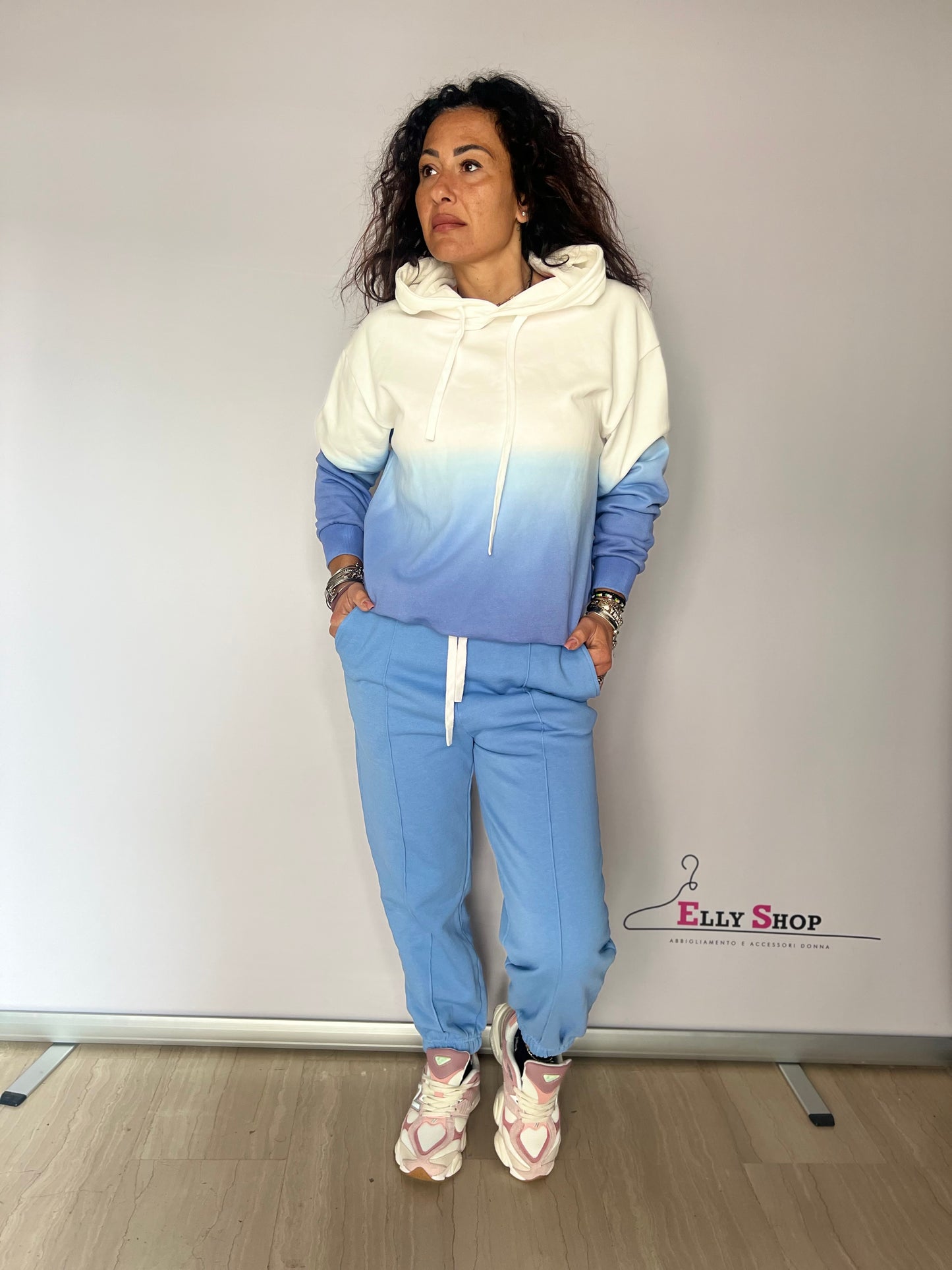 Completo tuta donna degradé con cappuccio