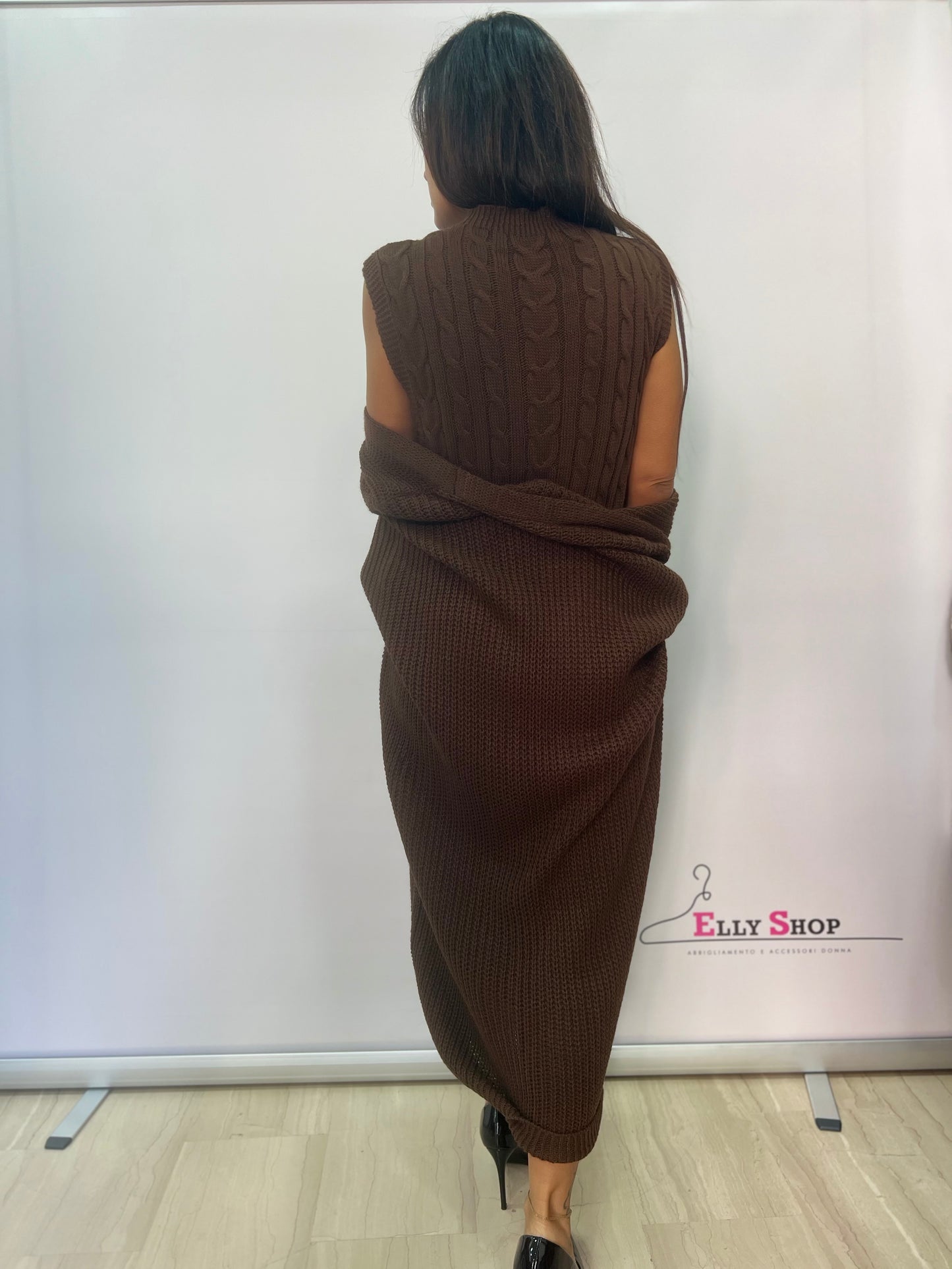 Coordinato abito maglia e cardigan donna