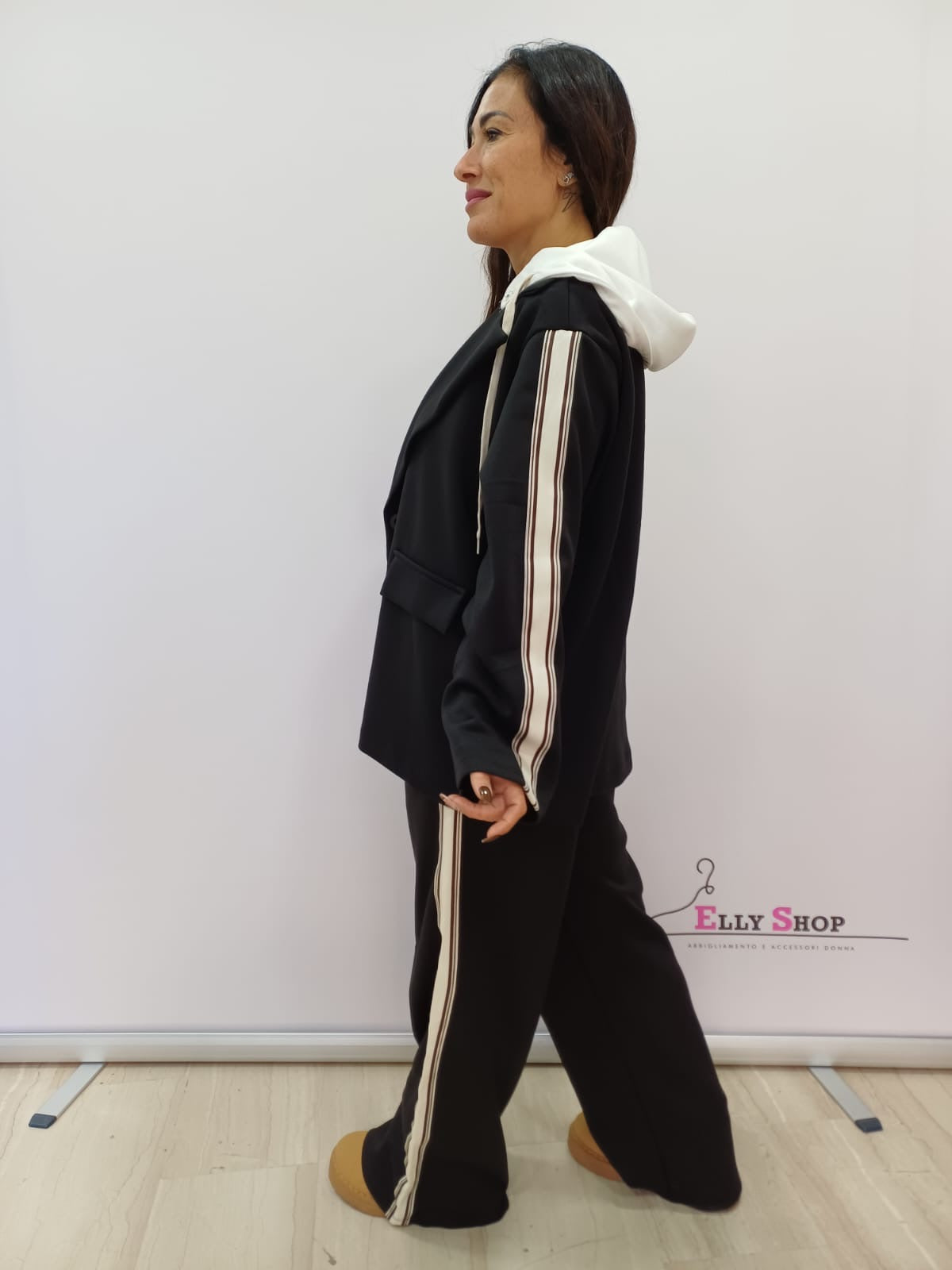 Completo donna casual con cappuccio