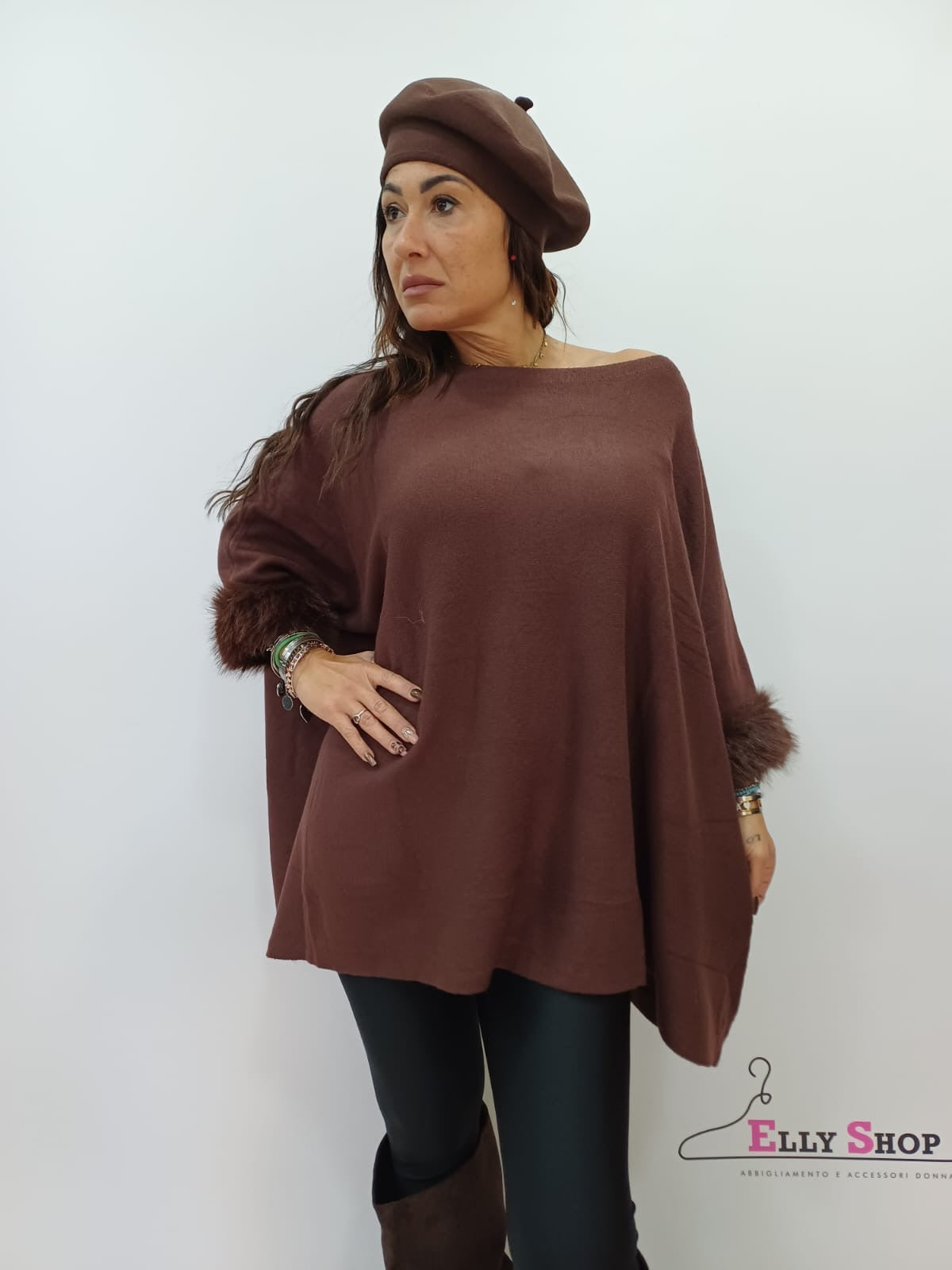 Poncho donna con ecopelliccia elegante