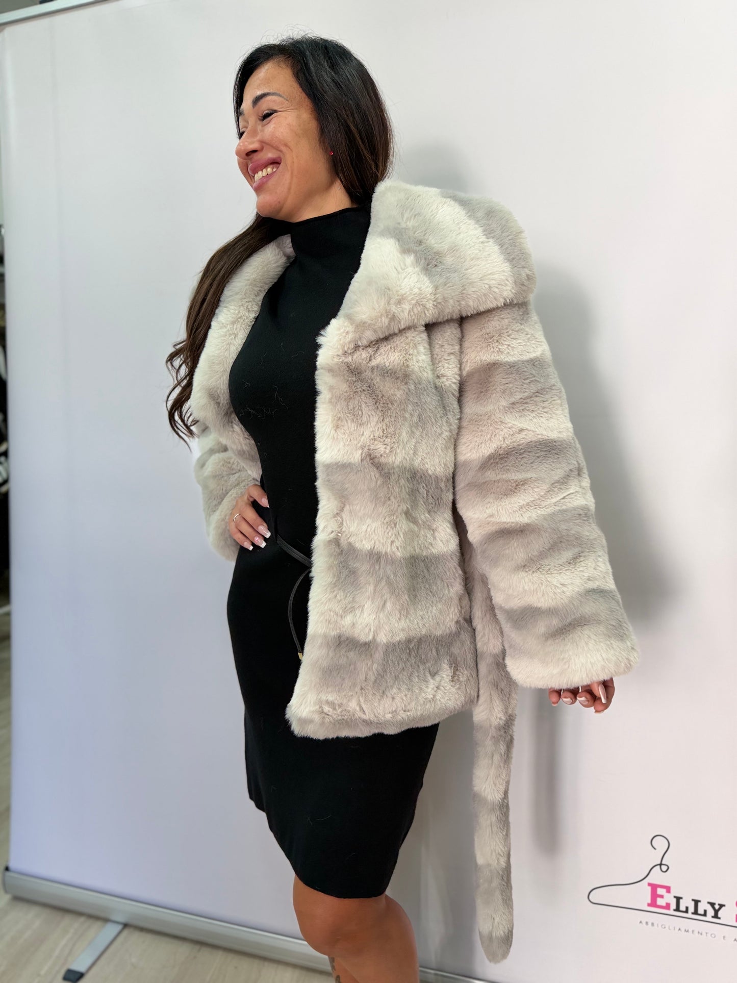 Giacca pelliccia sintetica donna elegante