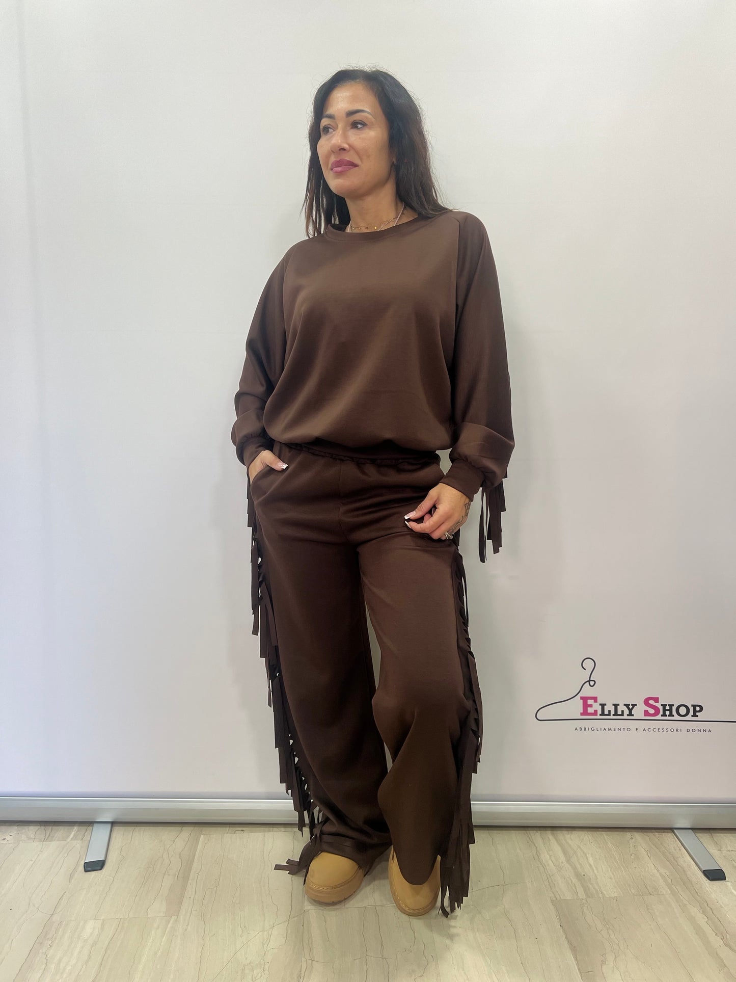 Completo donna con frange moderno