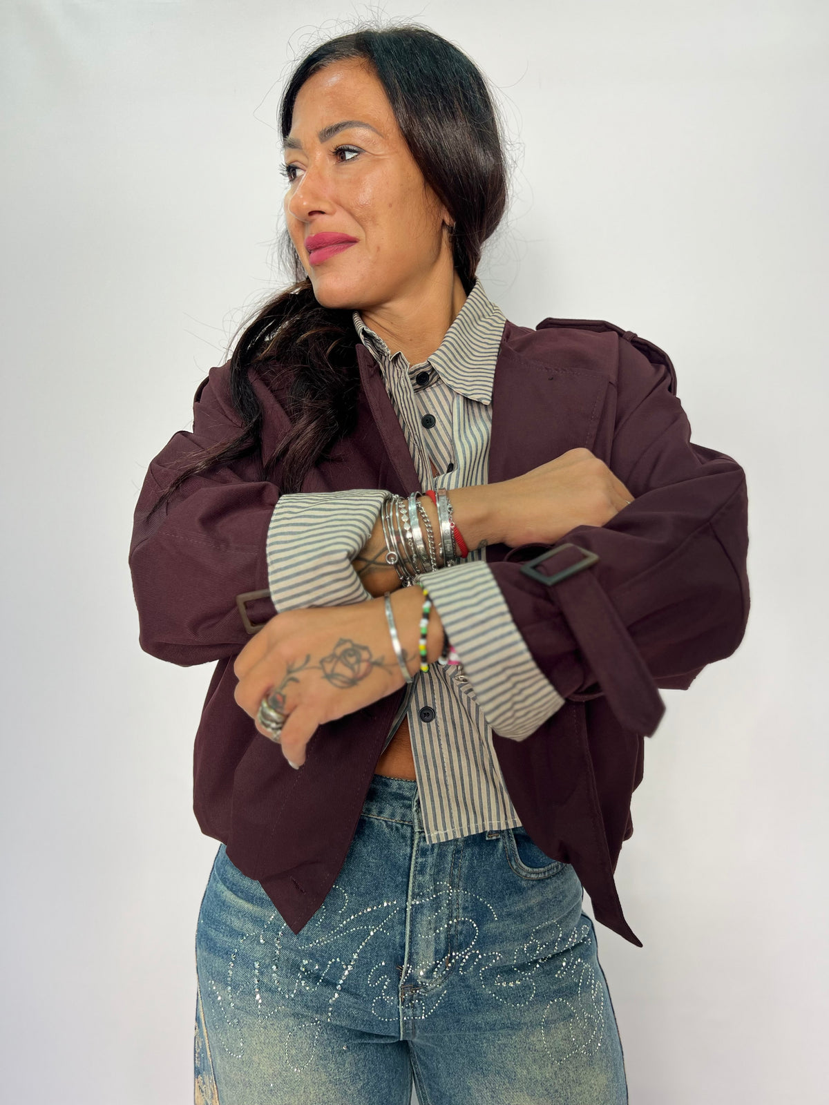 Giubbino Donna Corto Bordeaux Stile Trench con Maniche Regolabili