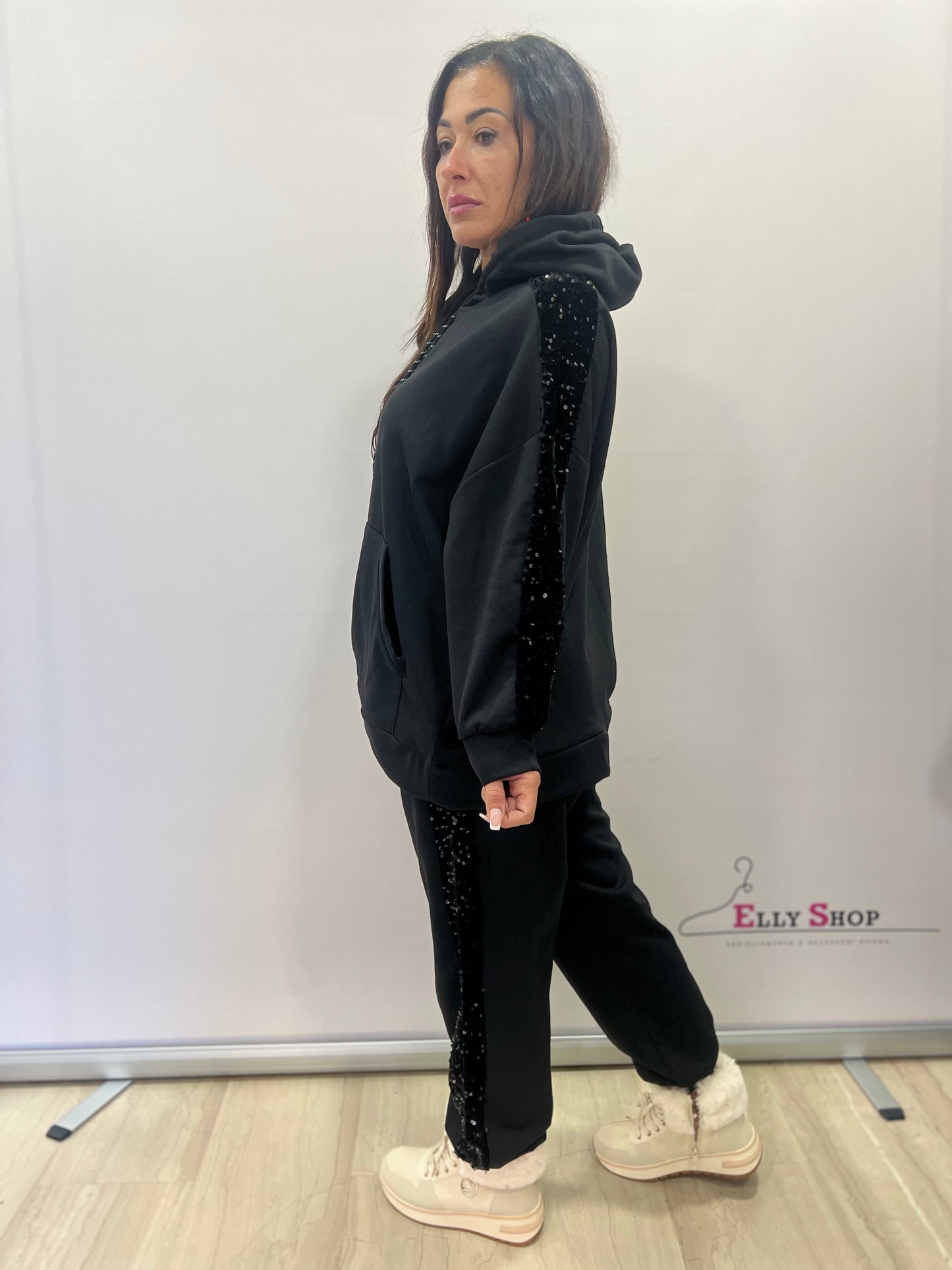 Tuta curvy donna con paillettes Felpata