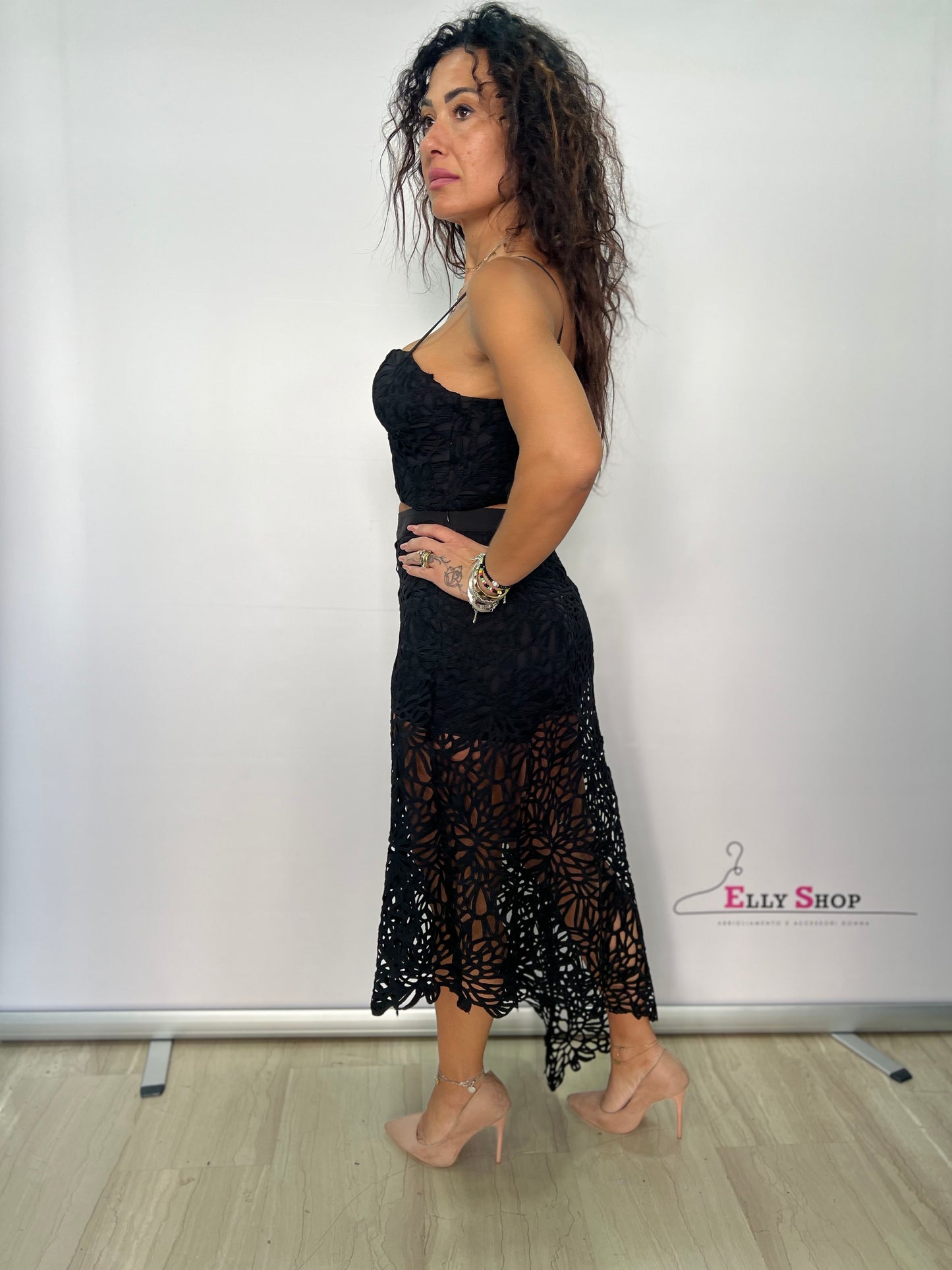 Completo donna pizzo elegante top e gonna