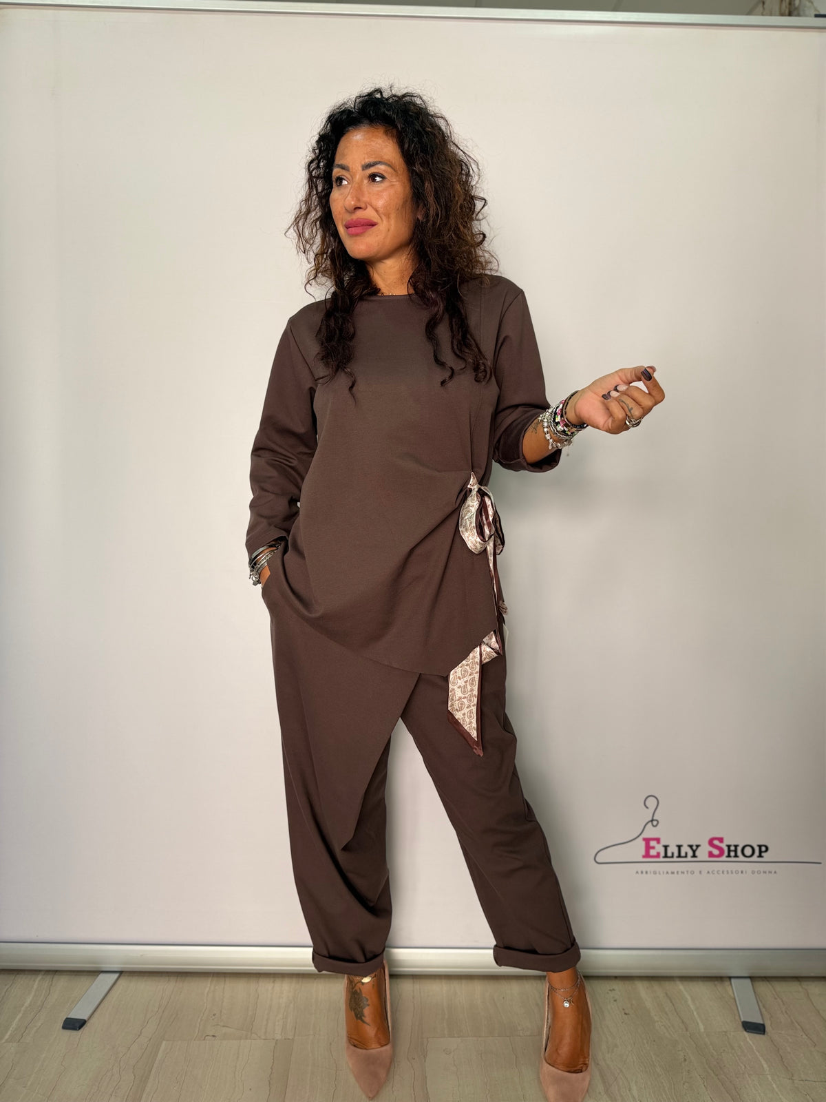 Completo Donna Fiocco Chic con Pantalone