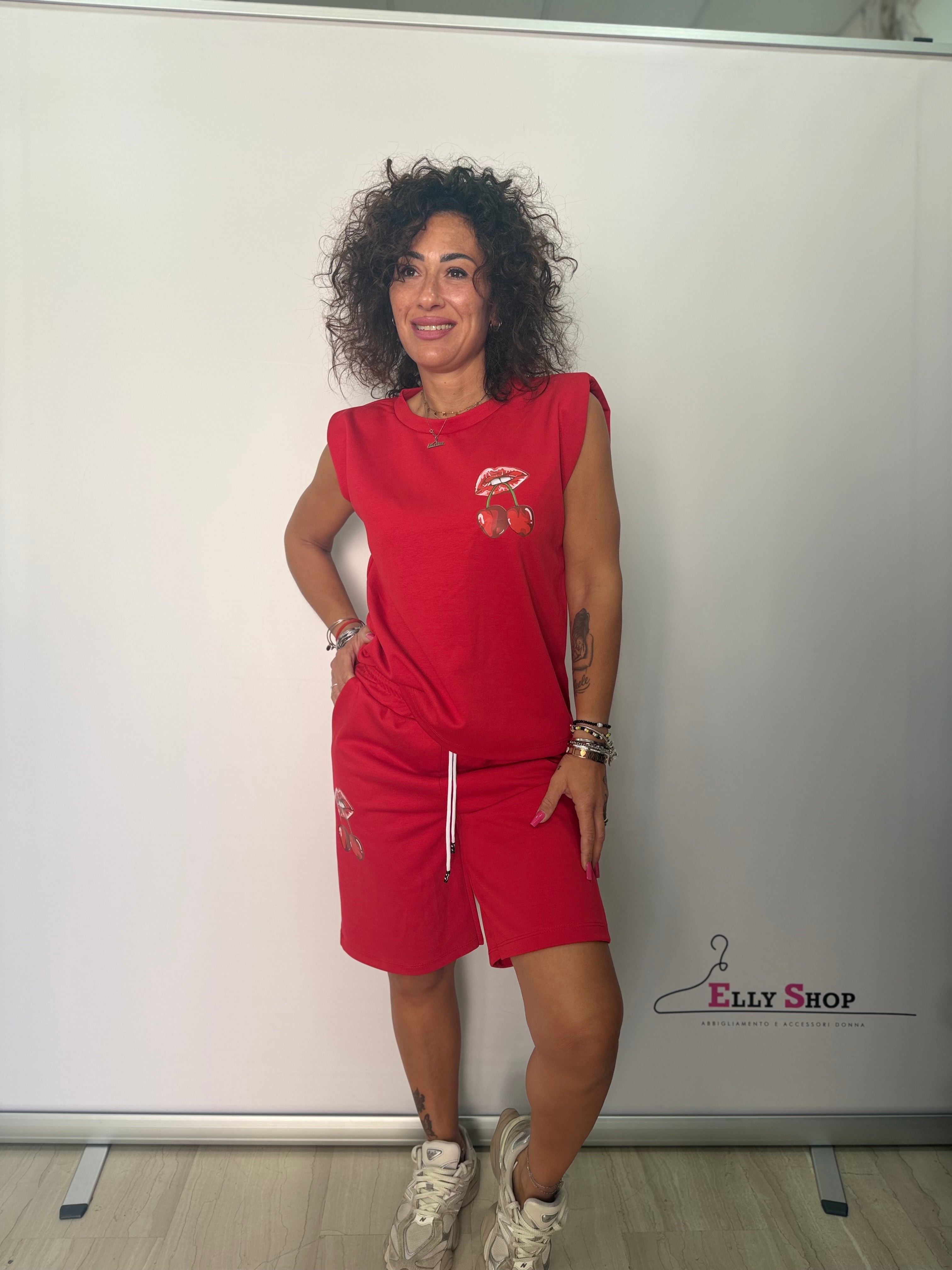 Completo donna ciliegie casual estivo
