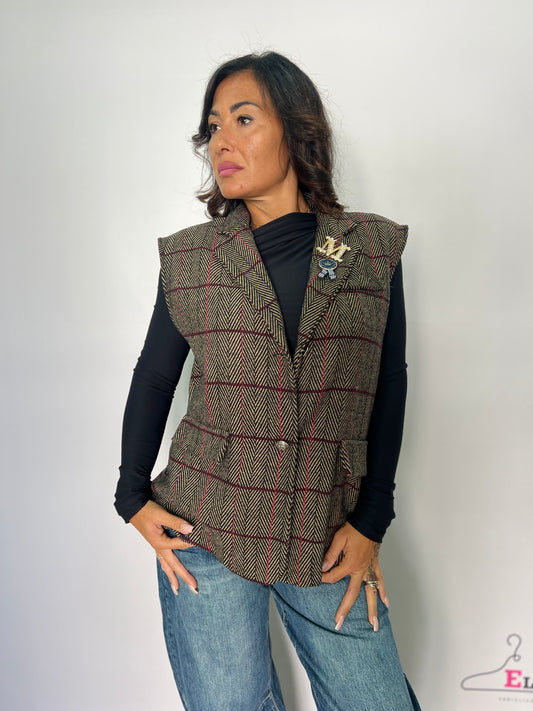 Gilet donna quadroni con spille
