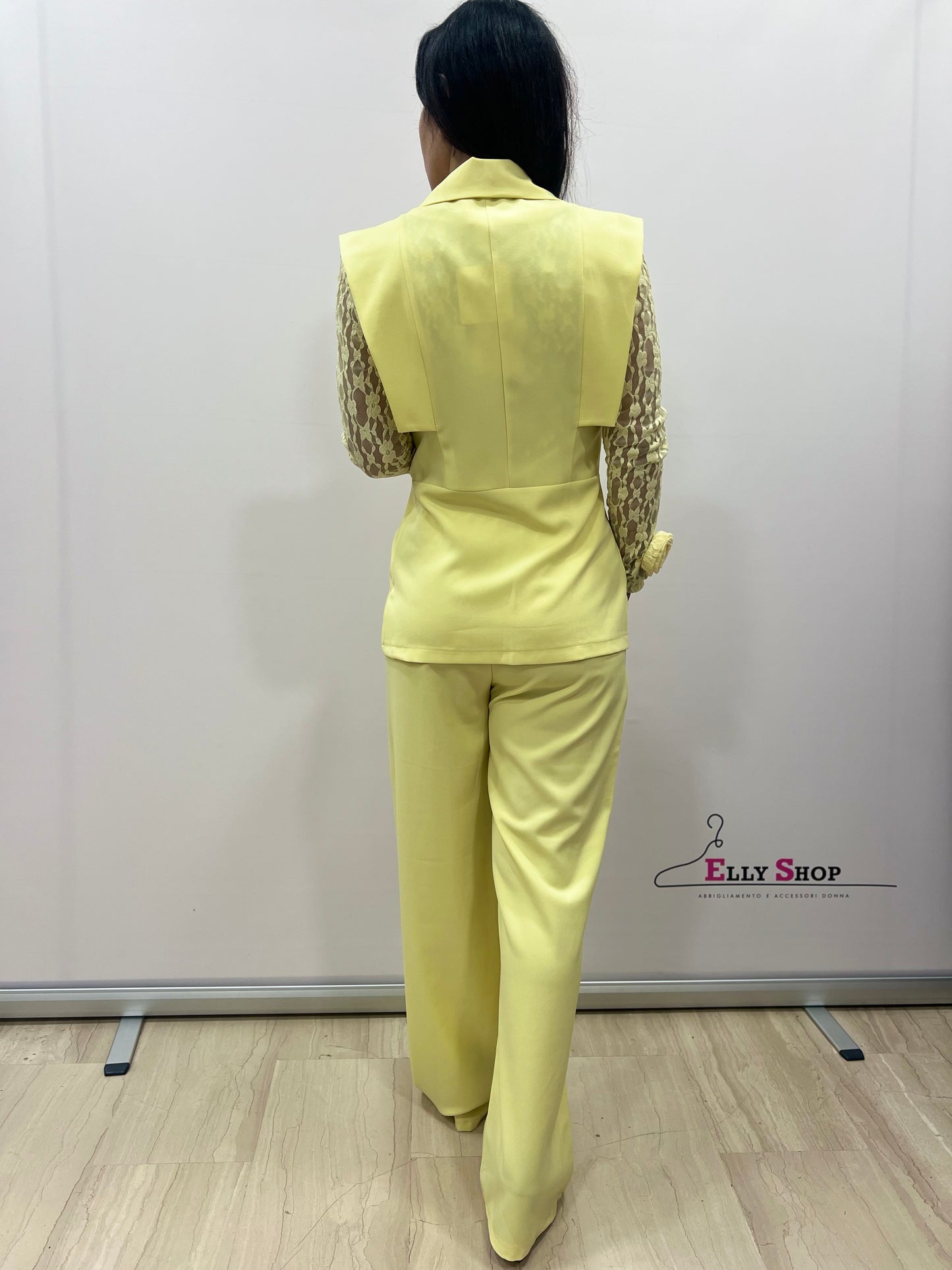 Completo donna elegante gilet e palazzo