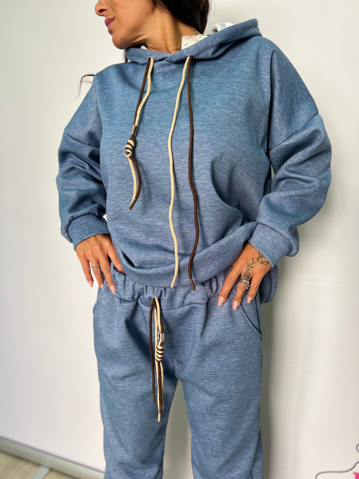 Completo tuta curvy con laccio
