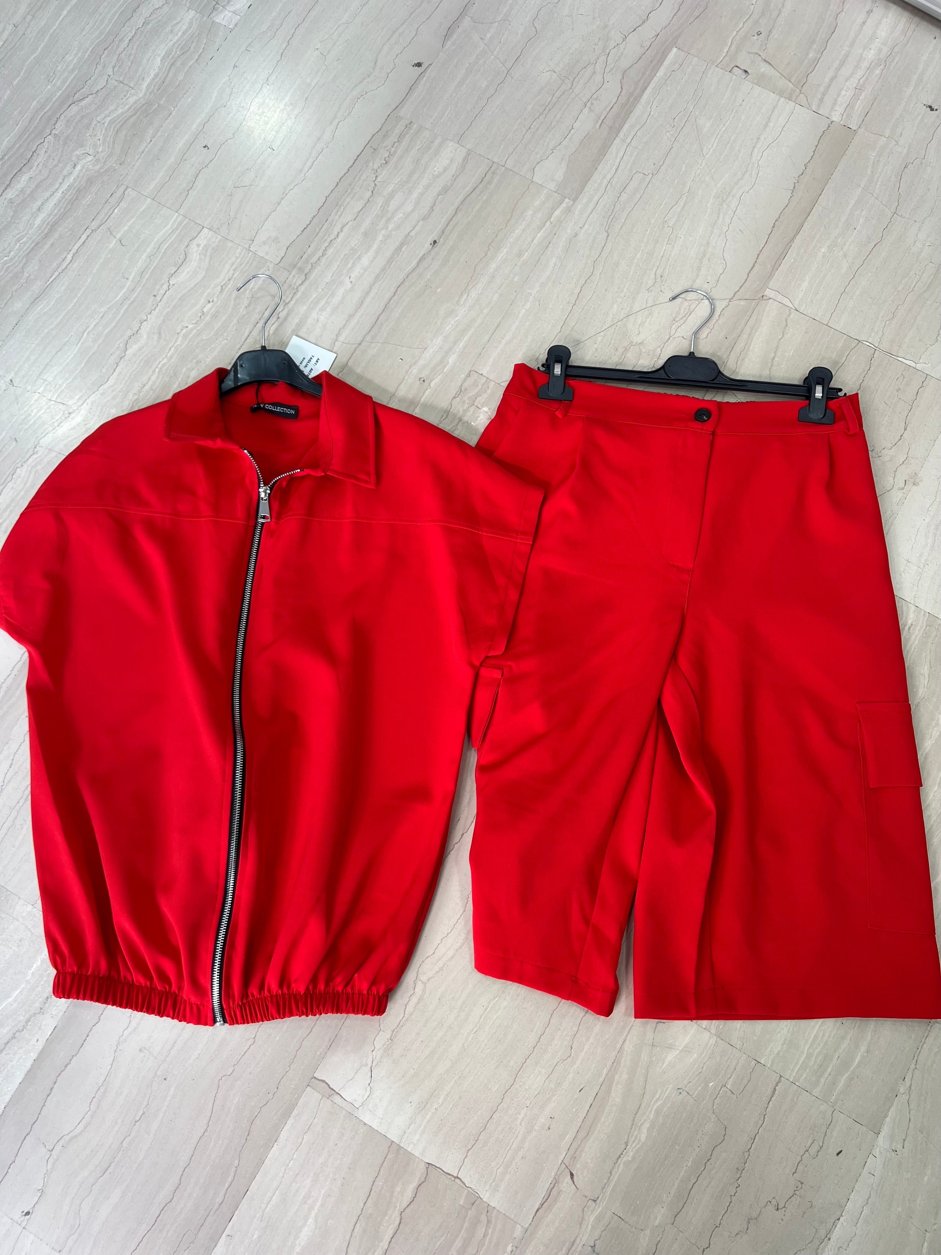 Completo estivo con giacca a maniche corte e pantaloni cargo taglia unica