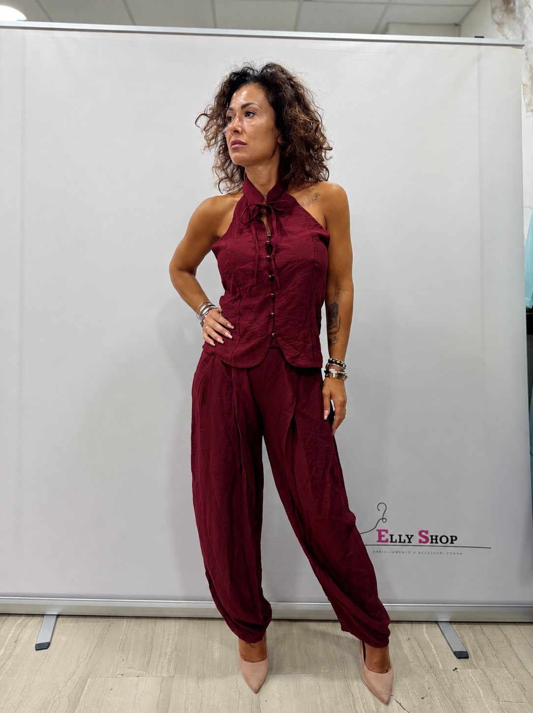 Completo Corea Donna Collo Halter con Pantalone Balloon