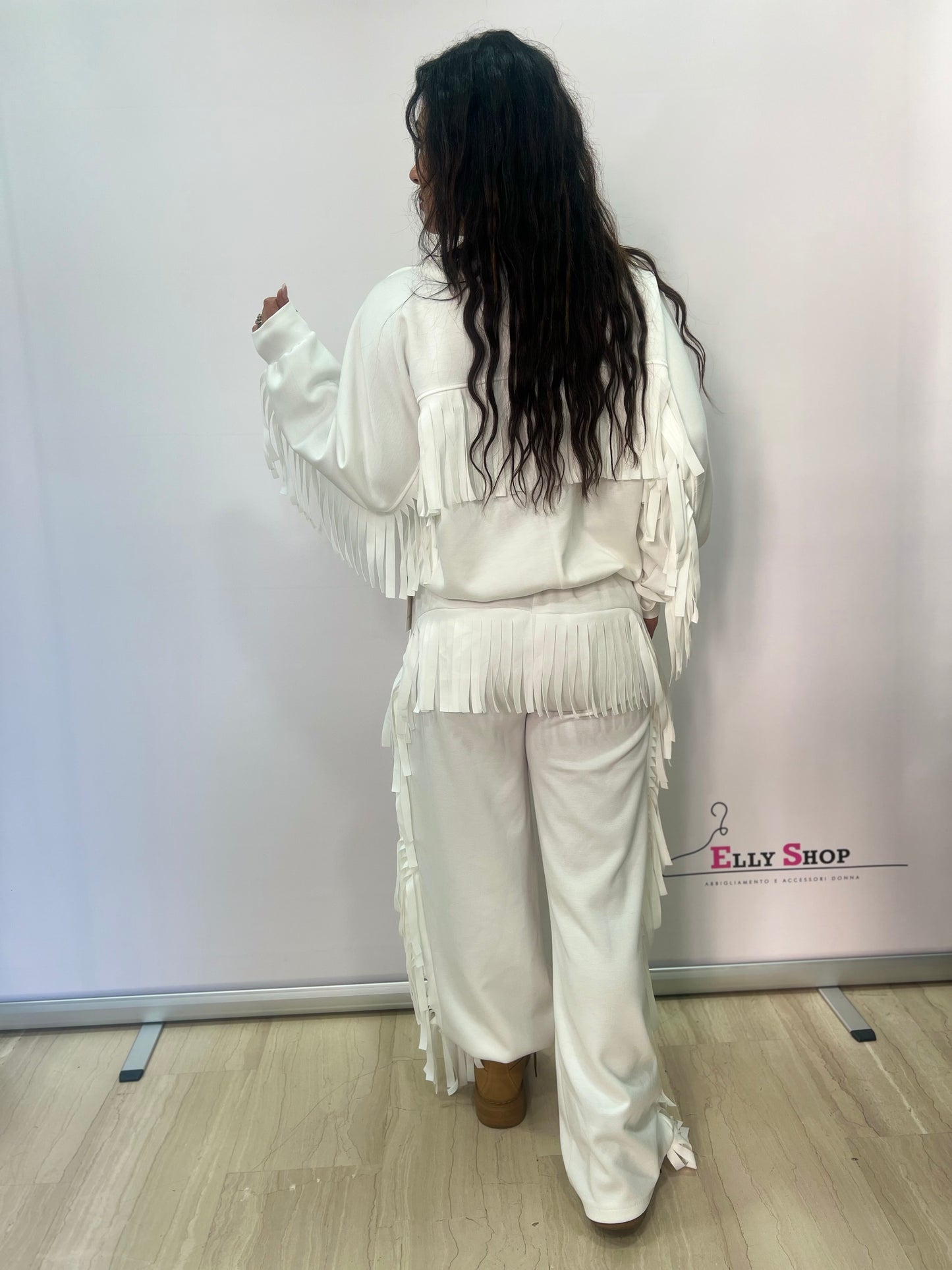 Completo donna con frange moderno