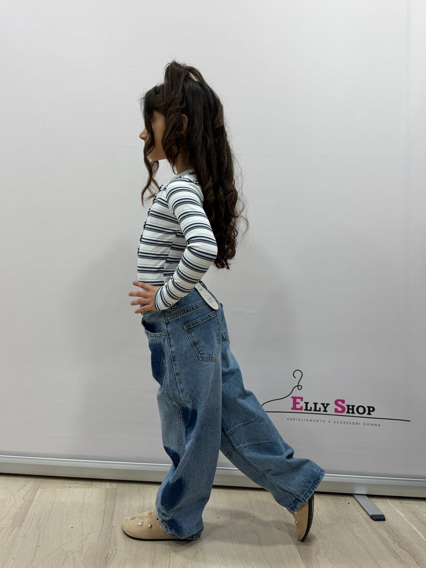 Jeans larghi bambina con cuori denim