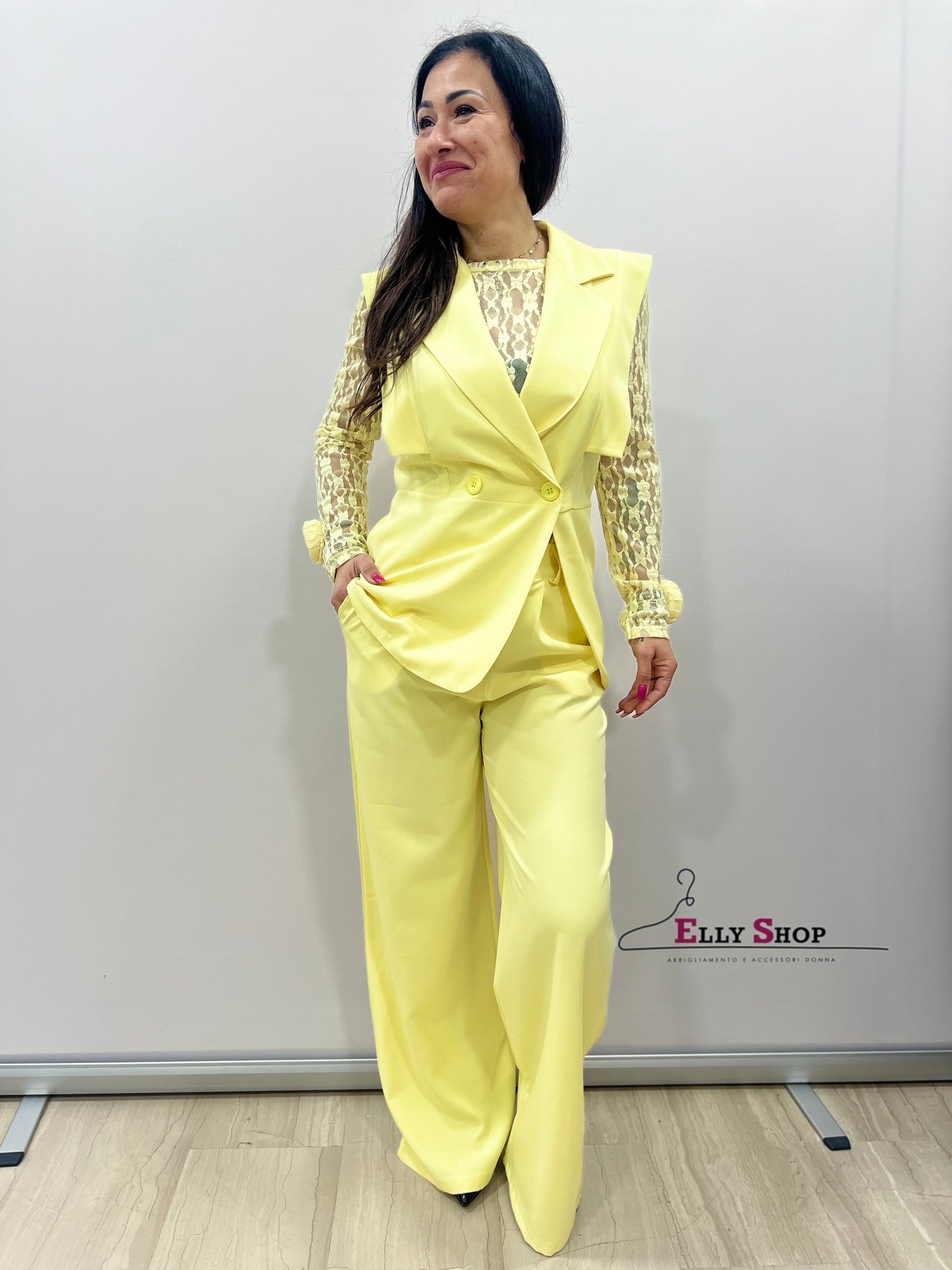 Completo donna elegante gilet e palazzo