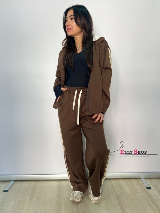 Completo donna sport chic con cappuccio