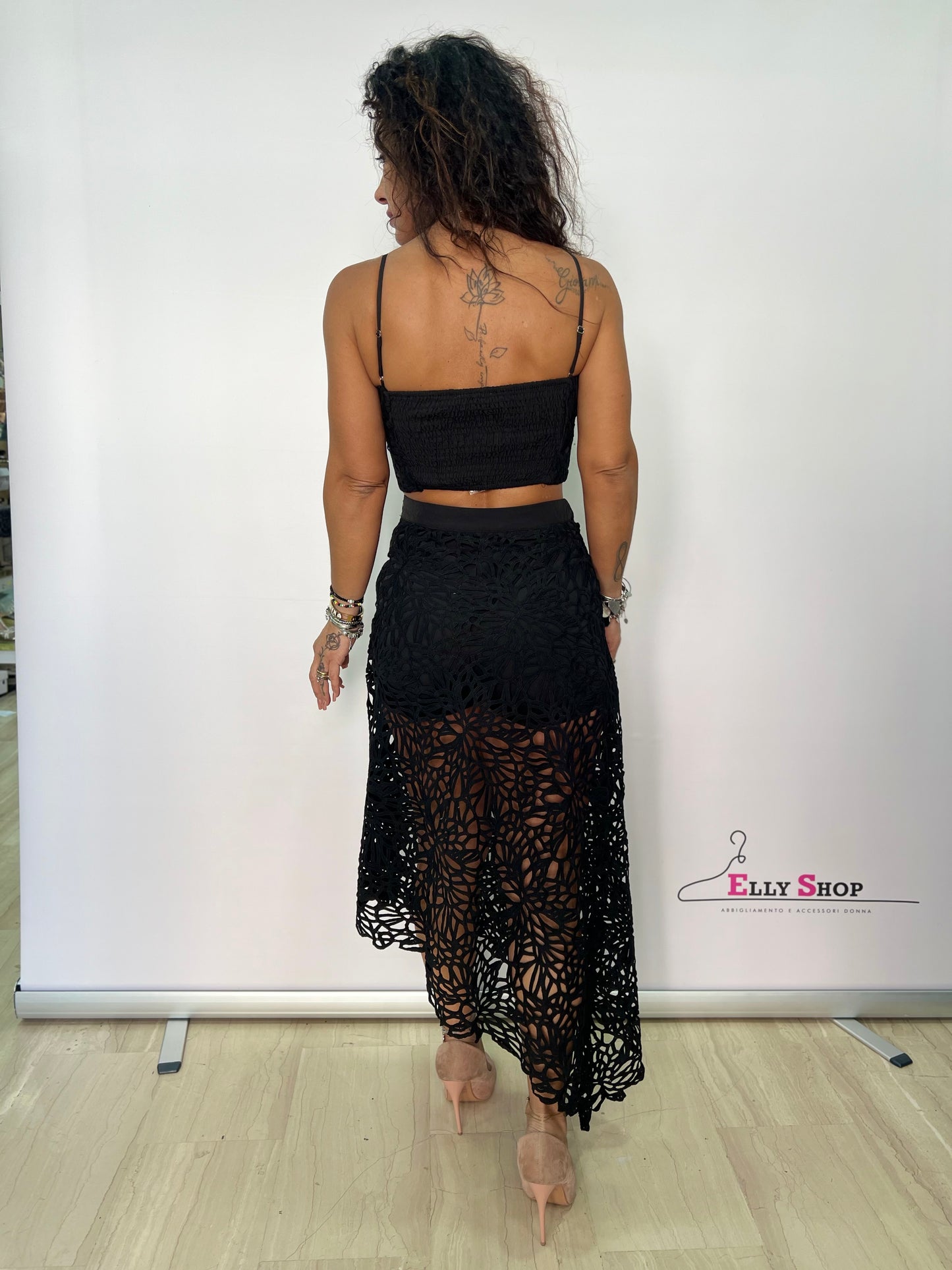 Completo donna pizzo elegante top e gonna