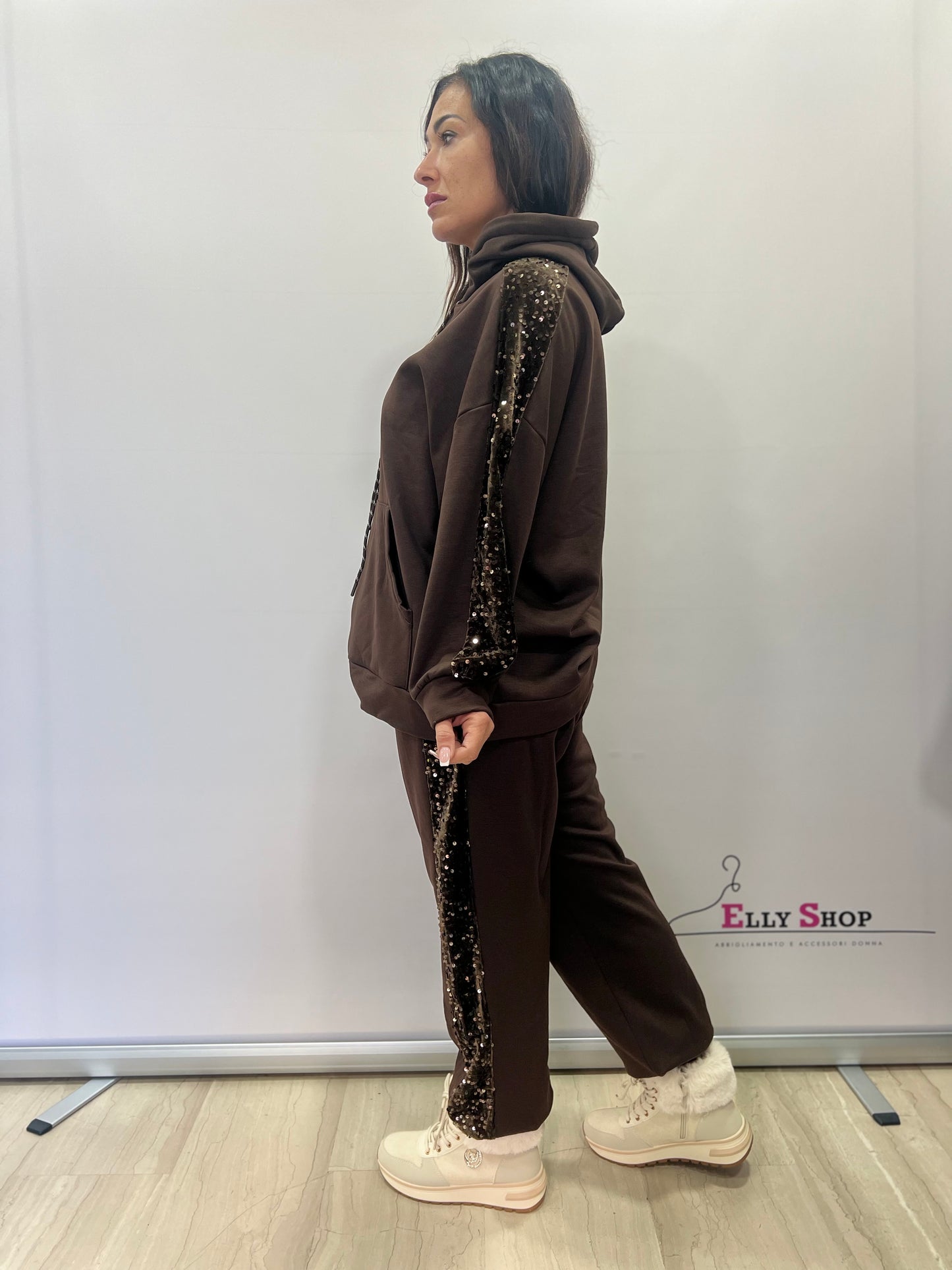 Tuta curvy donna con paillettes Felpata