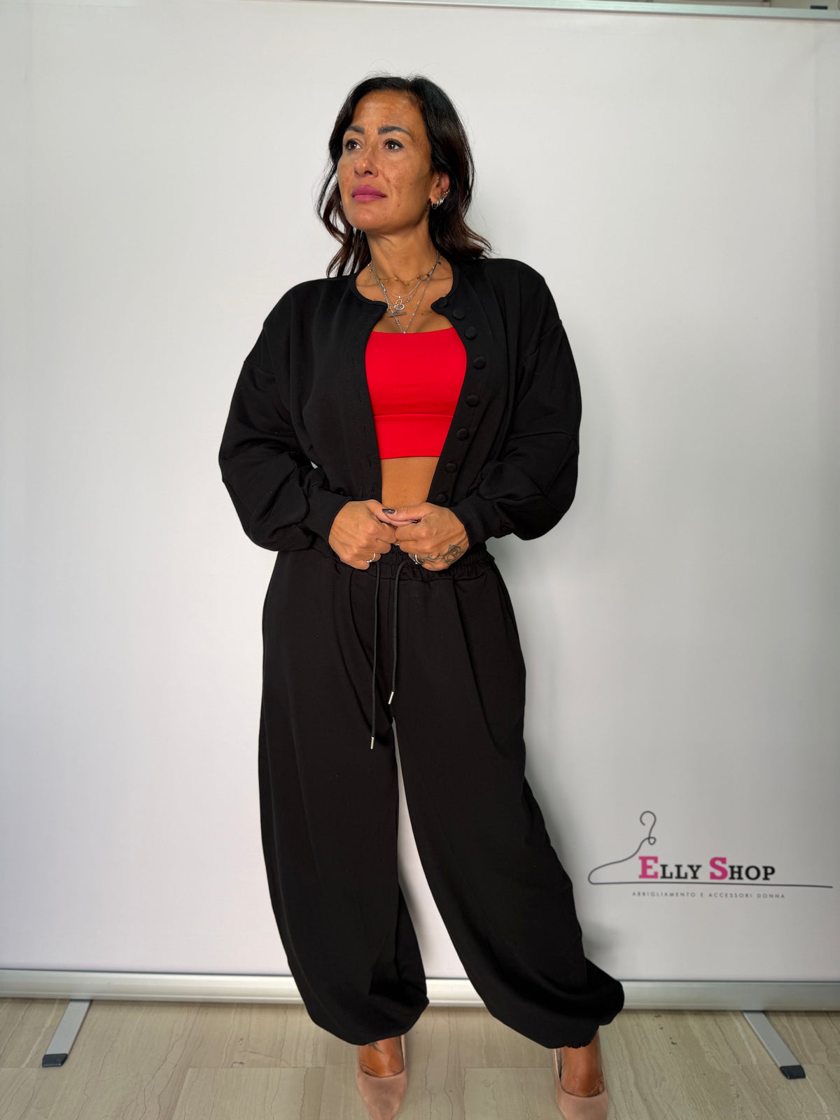 Completo 3 Pezzi Donna Urban Chic con Giacca Crop Pantalone Jogger e Top