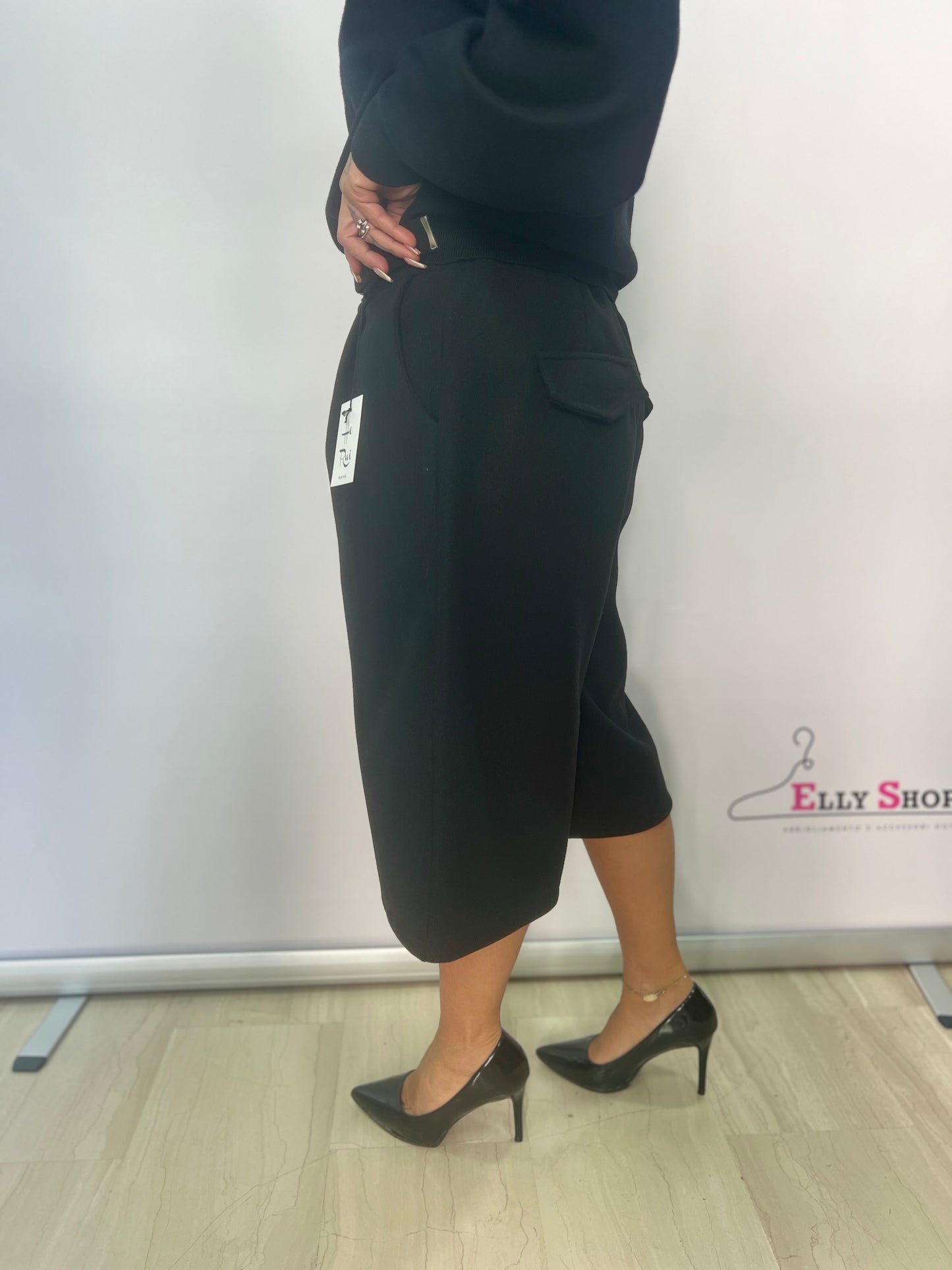 Bermuda donna con cintura elegante