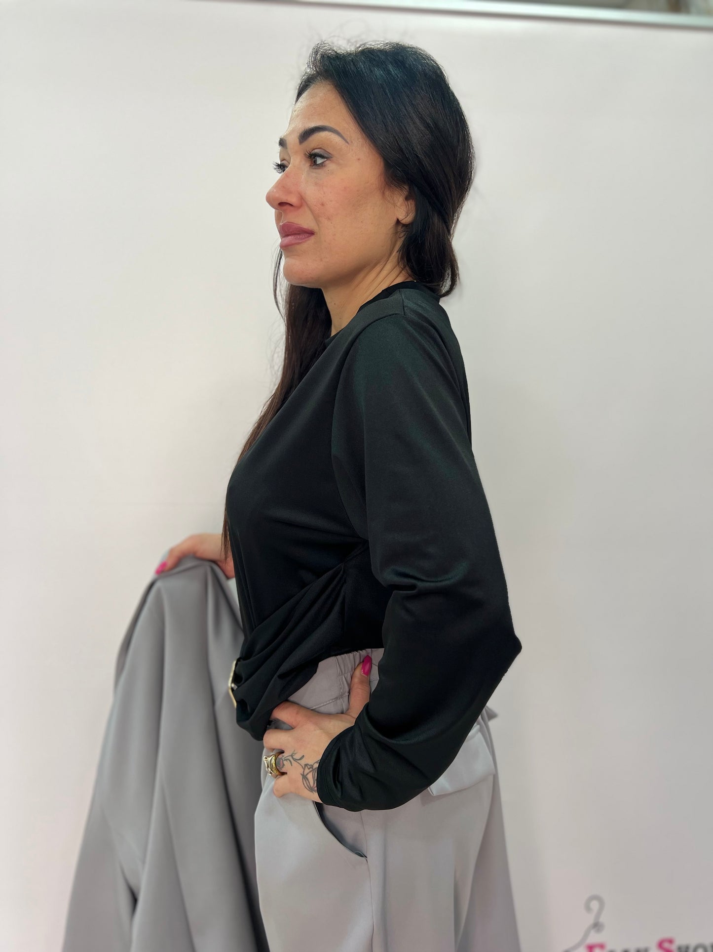 Body curvy nero con anello decorativo donna