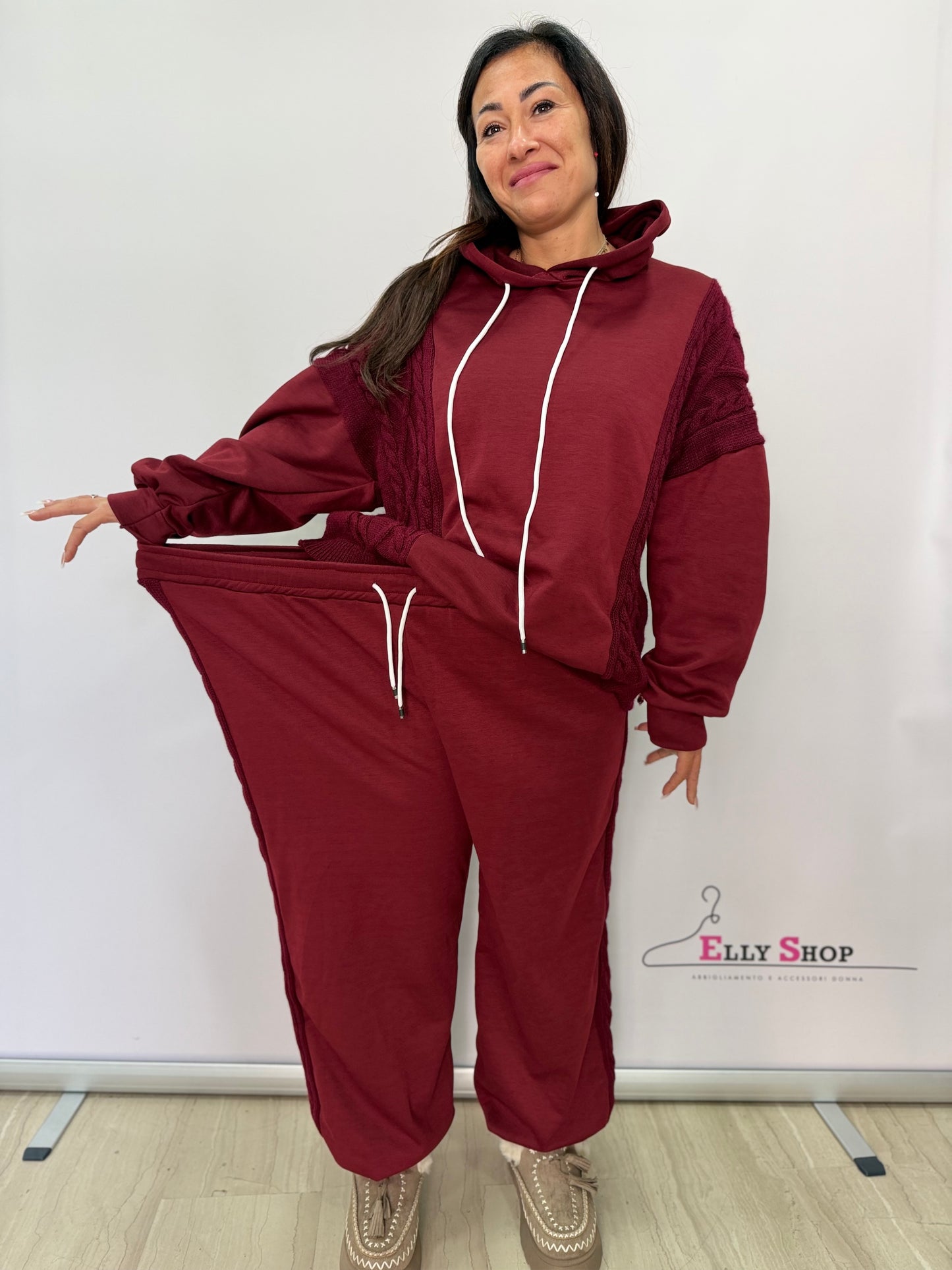 Completo donna curvy felpa e pantalone casual