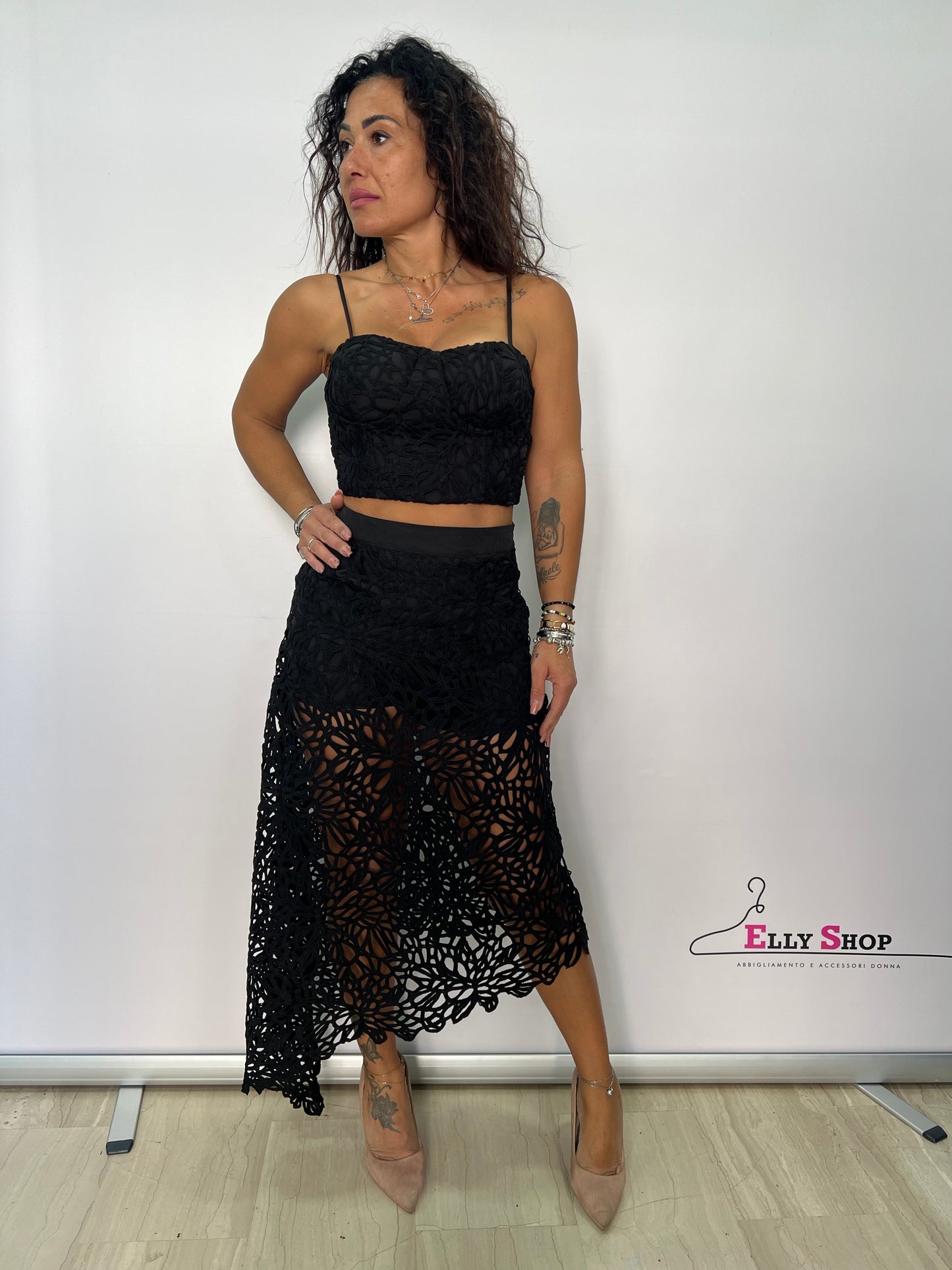 Completo donna pizzo elegante top e gonna